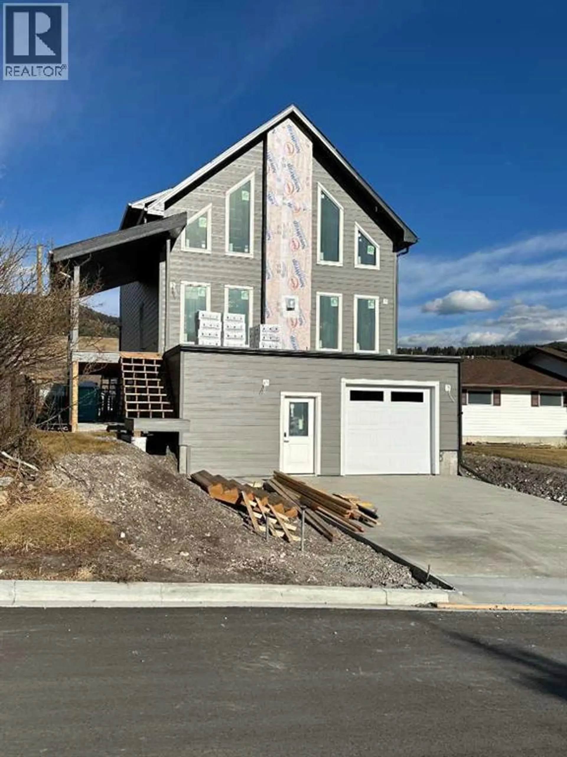 8305 18 AVENUE - Image 1