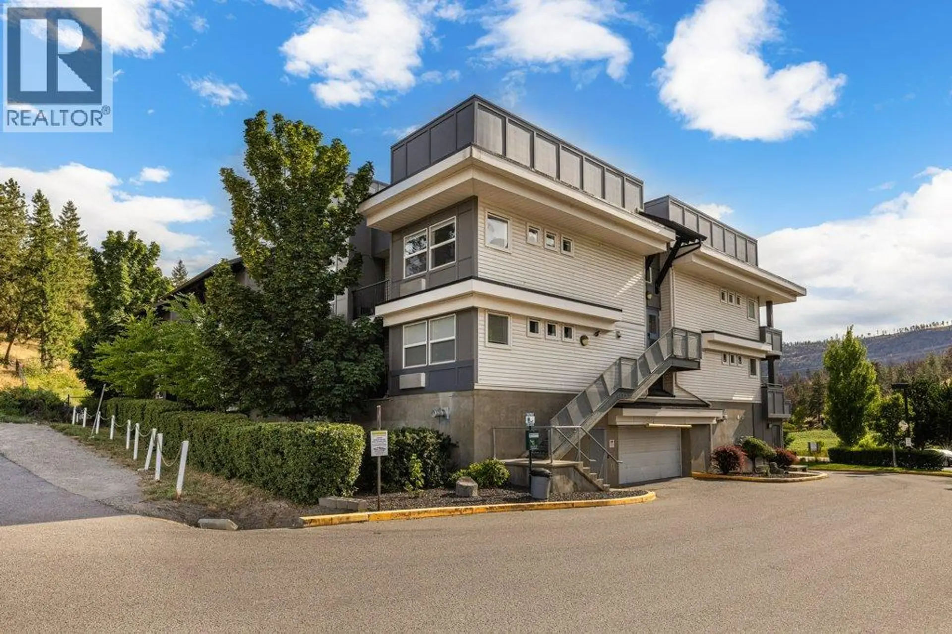 Property at #211 1479 GLENMORE ROAD N, Kelowna, BC