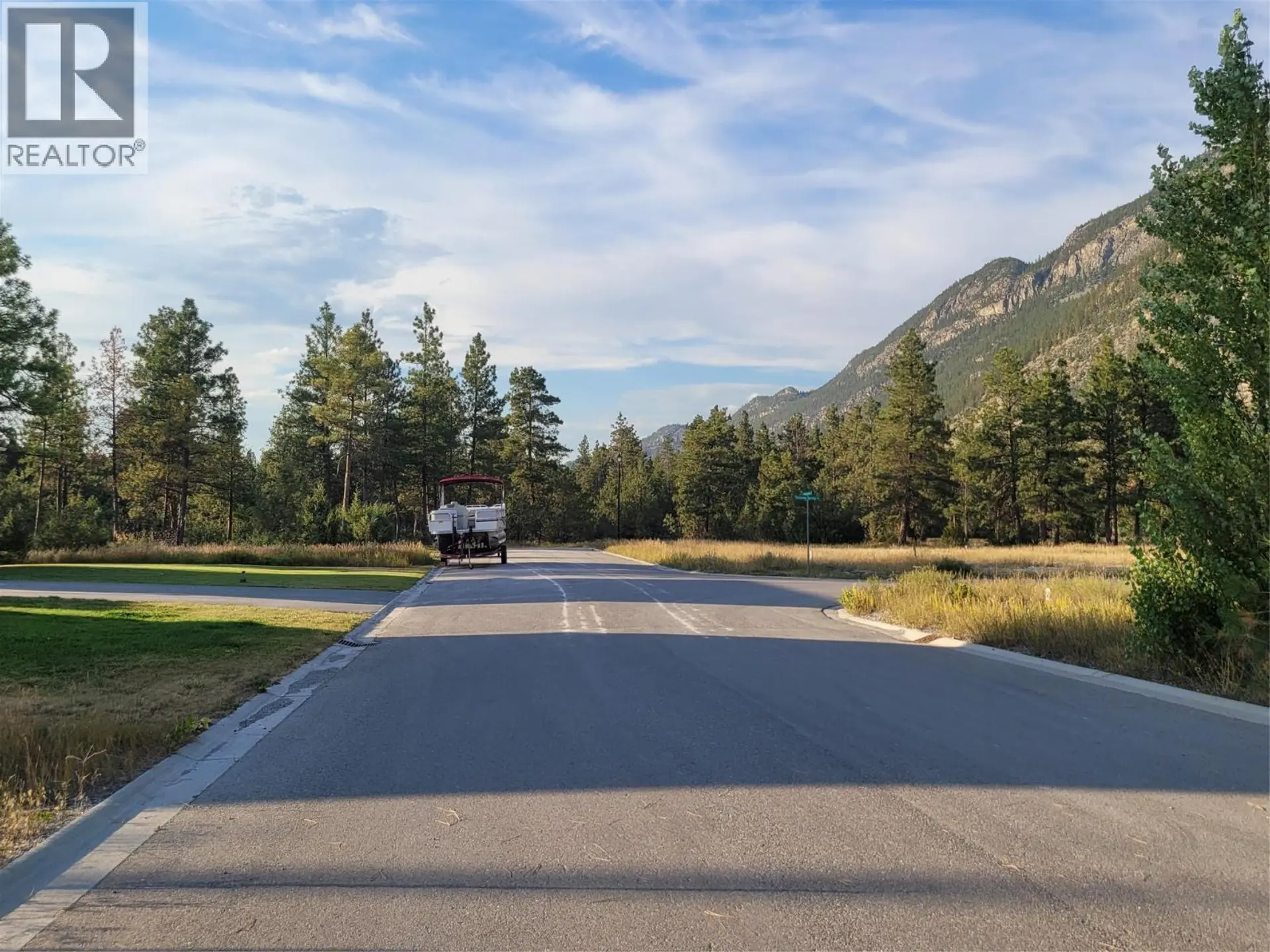 Property at 8775 MOUNTAINVIEW STREET LOT# LOT 2, Canal Flats, BC