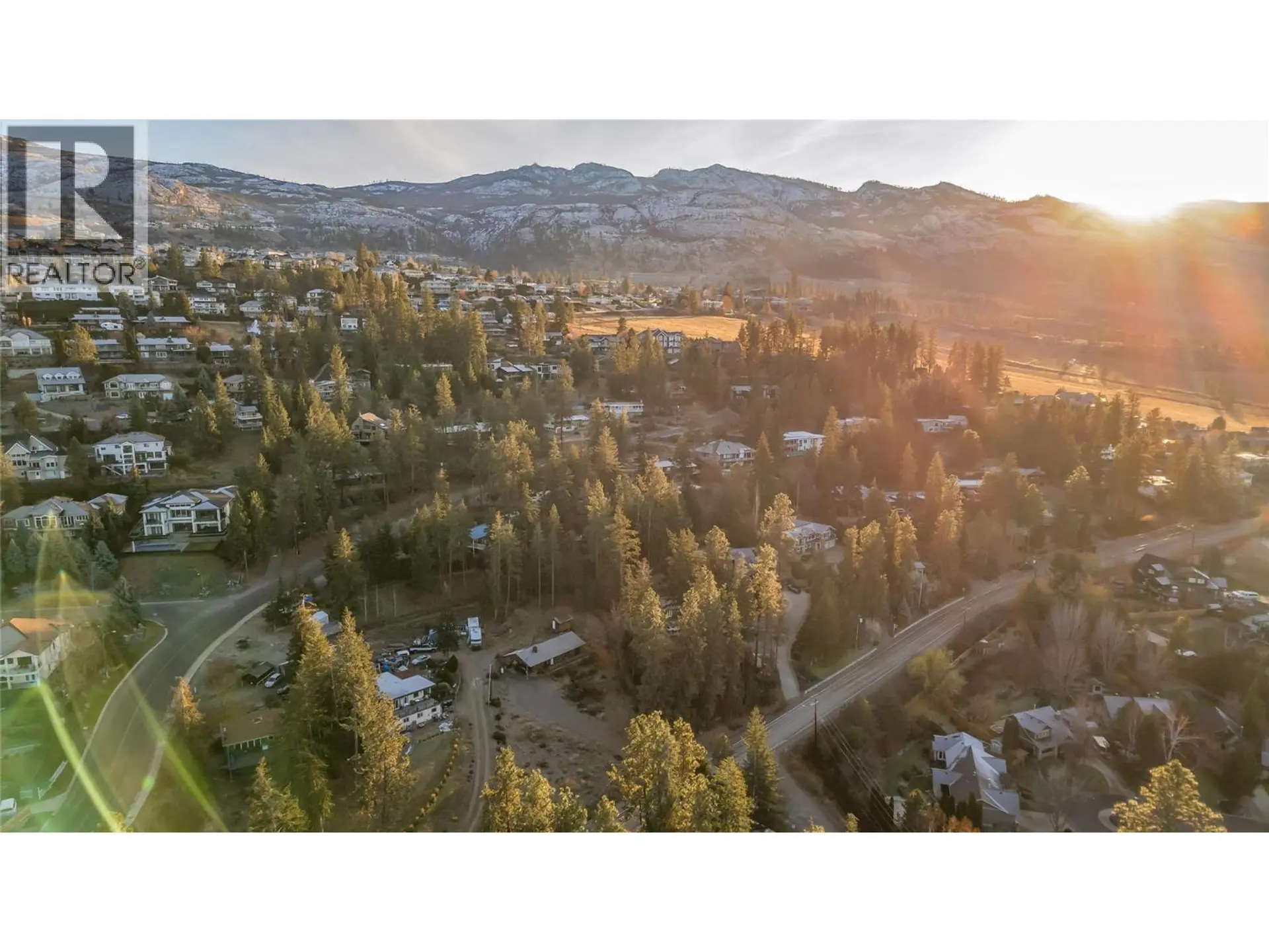 Property at 5127 LAKESHORE ROAD, Kelowna, BC