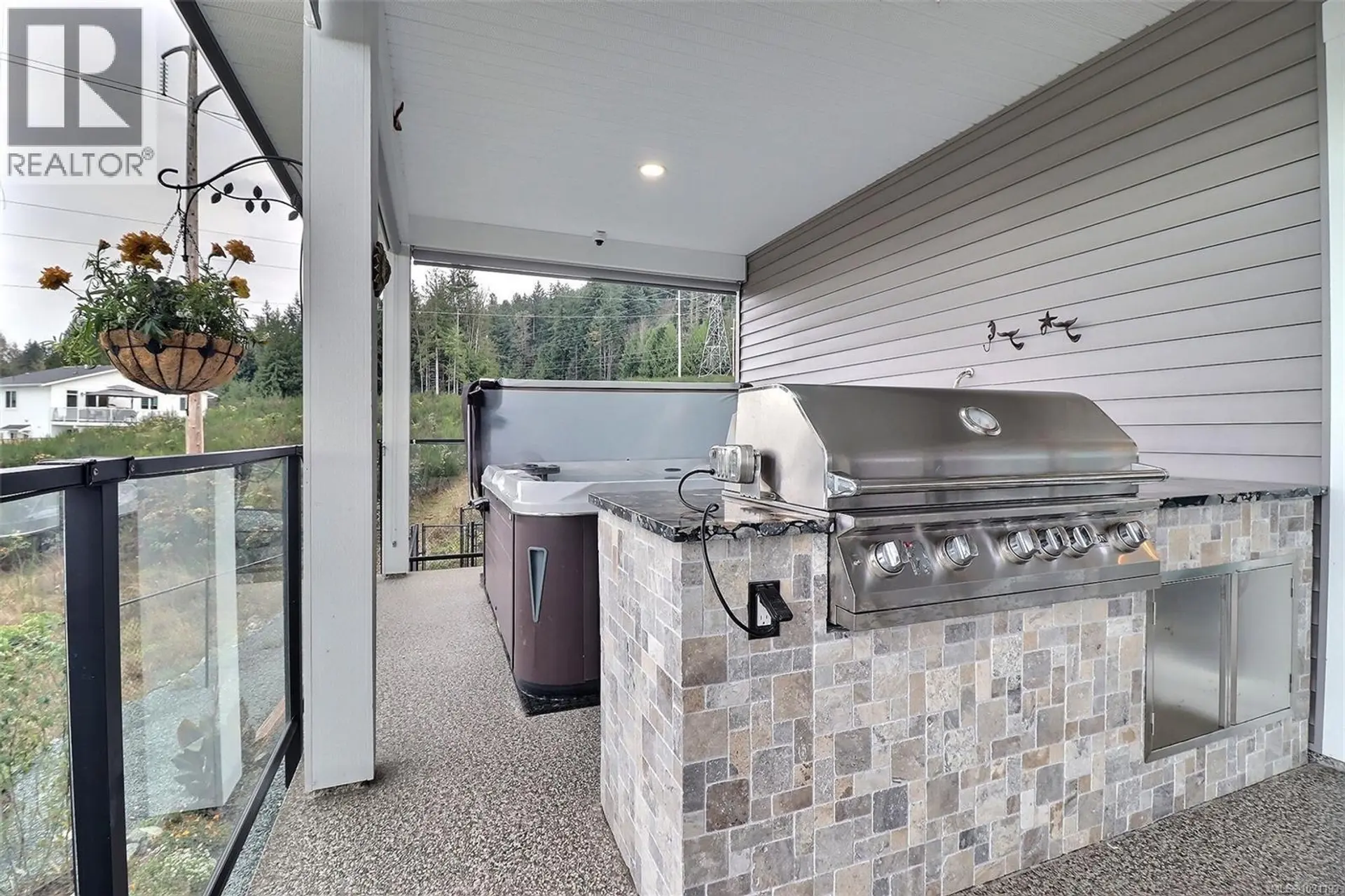 Property at 643 JOHN WILSON PL, Ladysmith, BC
