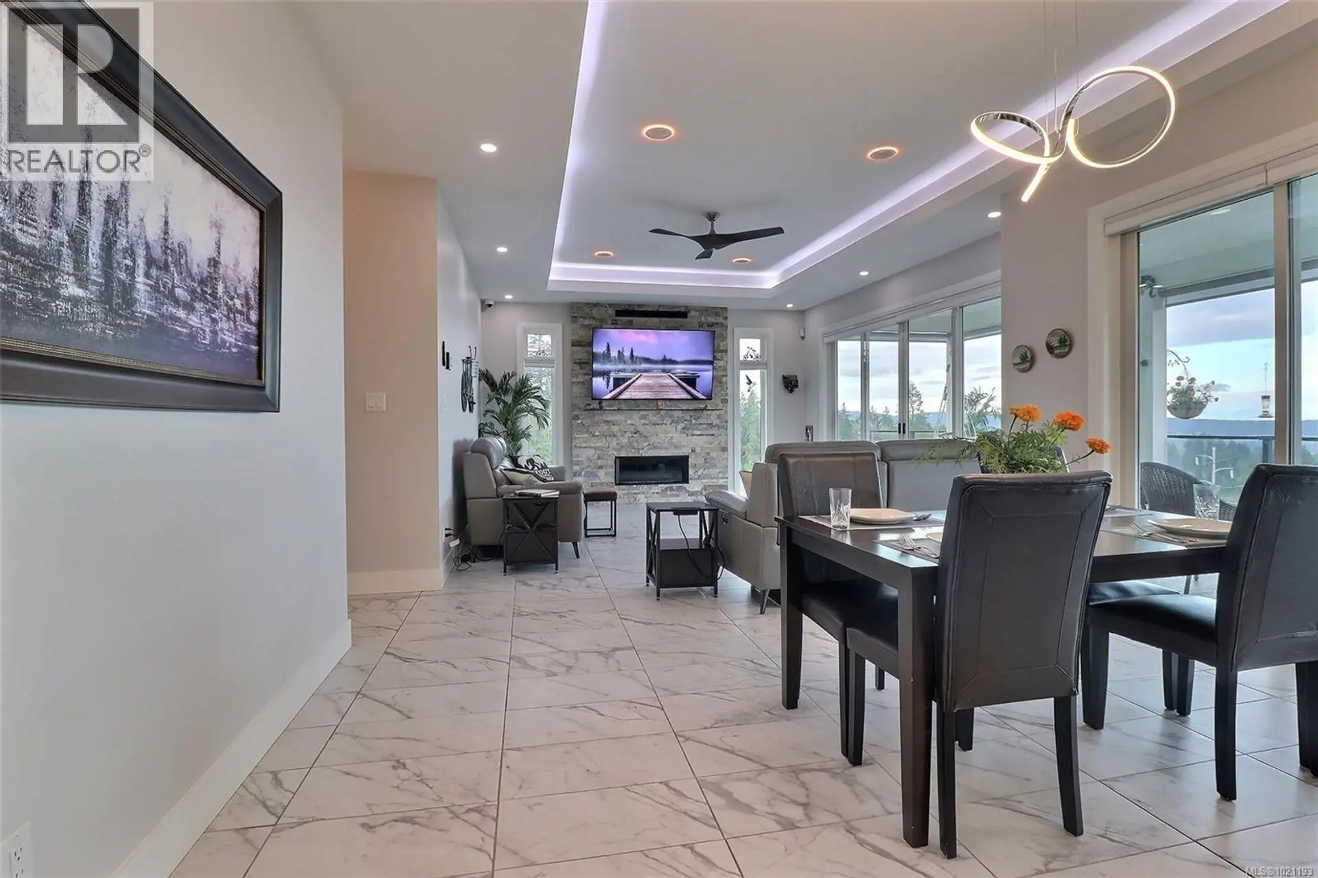 Property at 643 JOHN WILSON PL, Ladysmith, BC