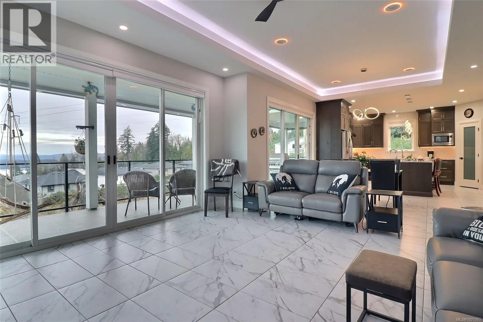 Property at 643 JOHN WILSON PL, Ladysmith, BC