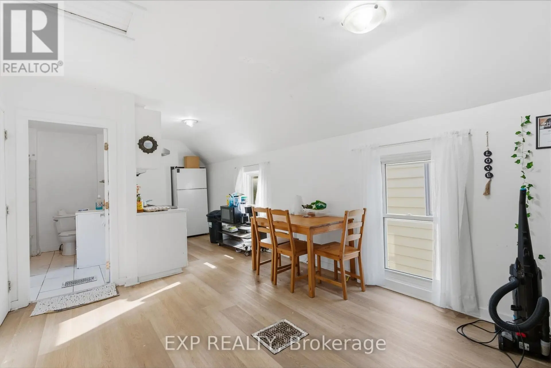 20 HENRY STREET - Image 7