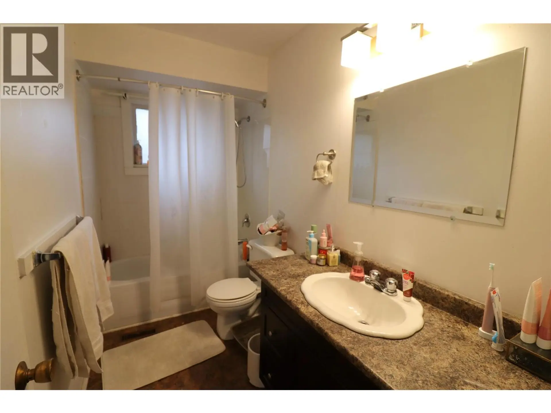 Property at 158/160 VICARS ROAD, Kamloops, BC