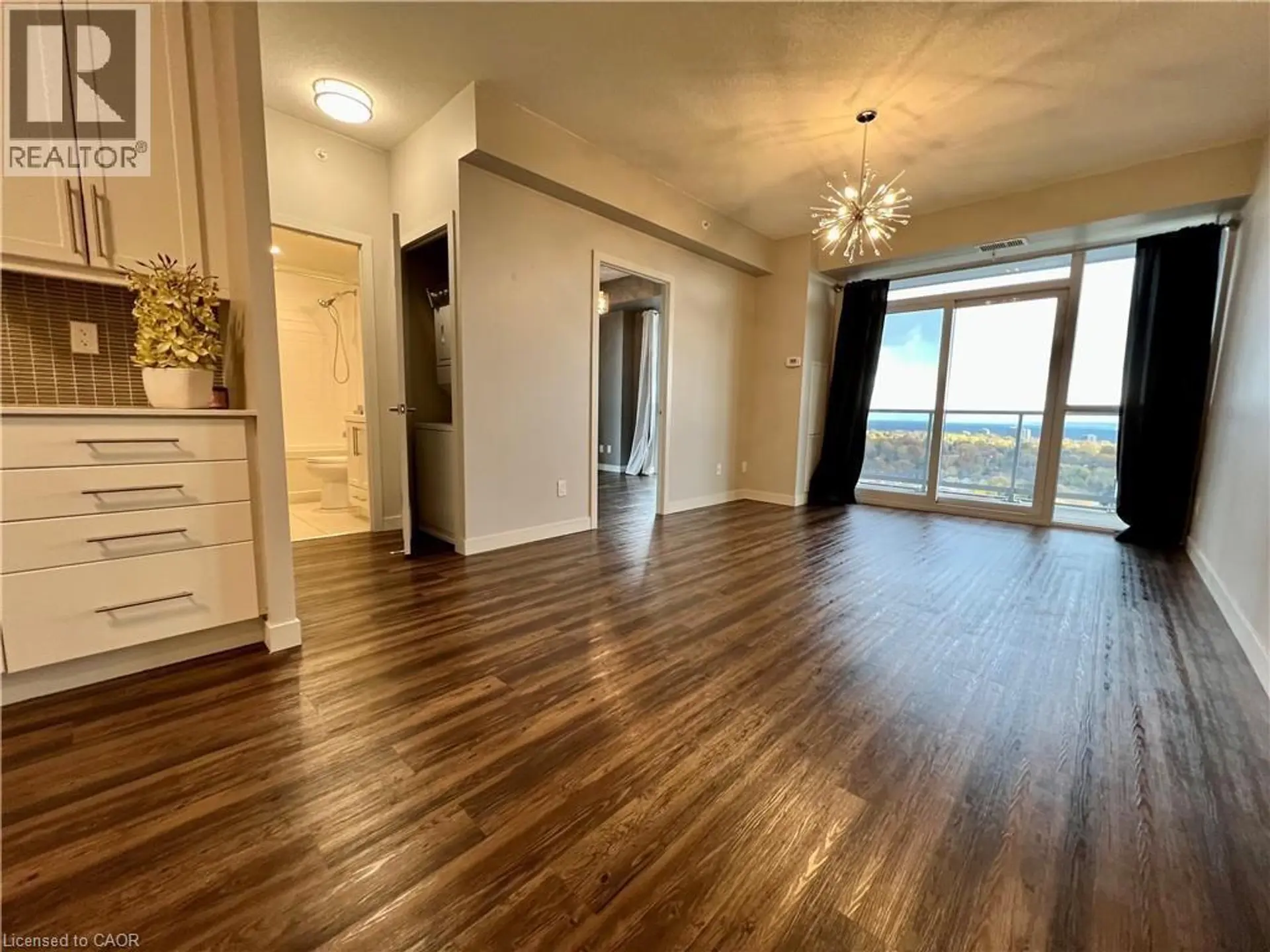 #1803 2081 FAIRVIEW STREET - Image 7