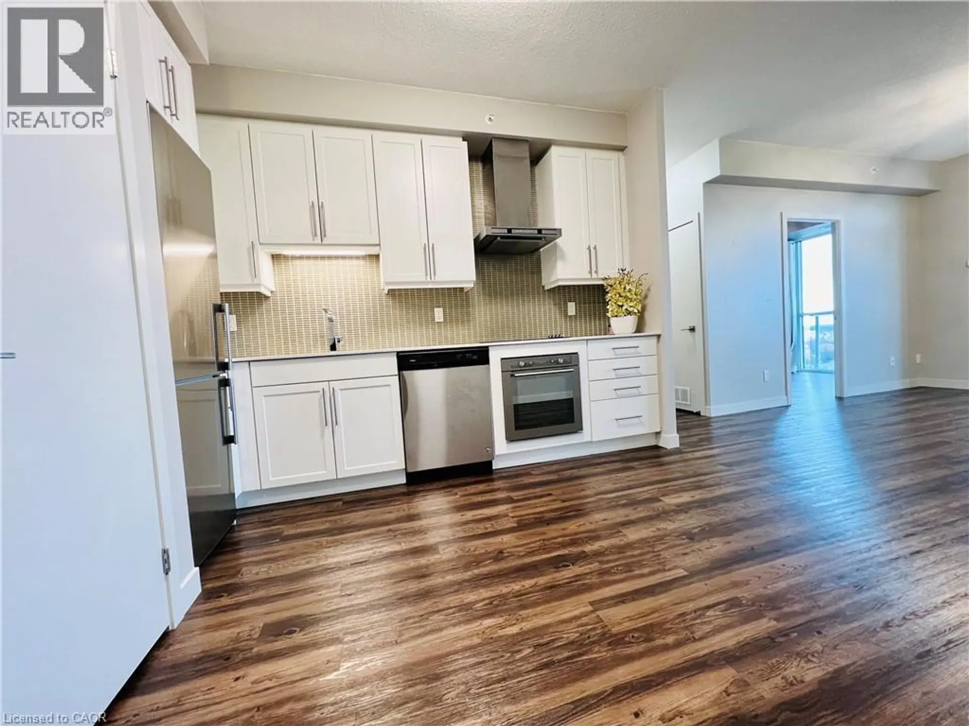 #1803 2081 FAIRVIEW STREET - Image 6
