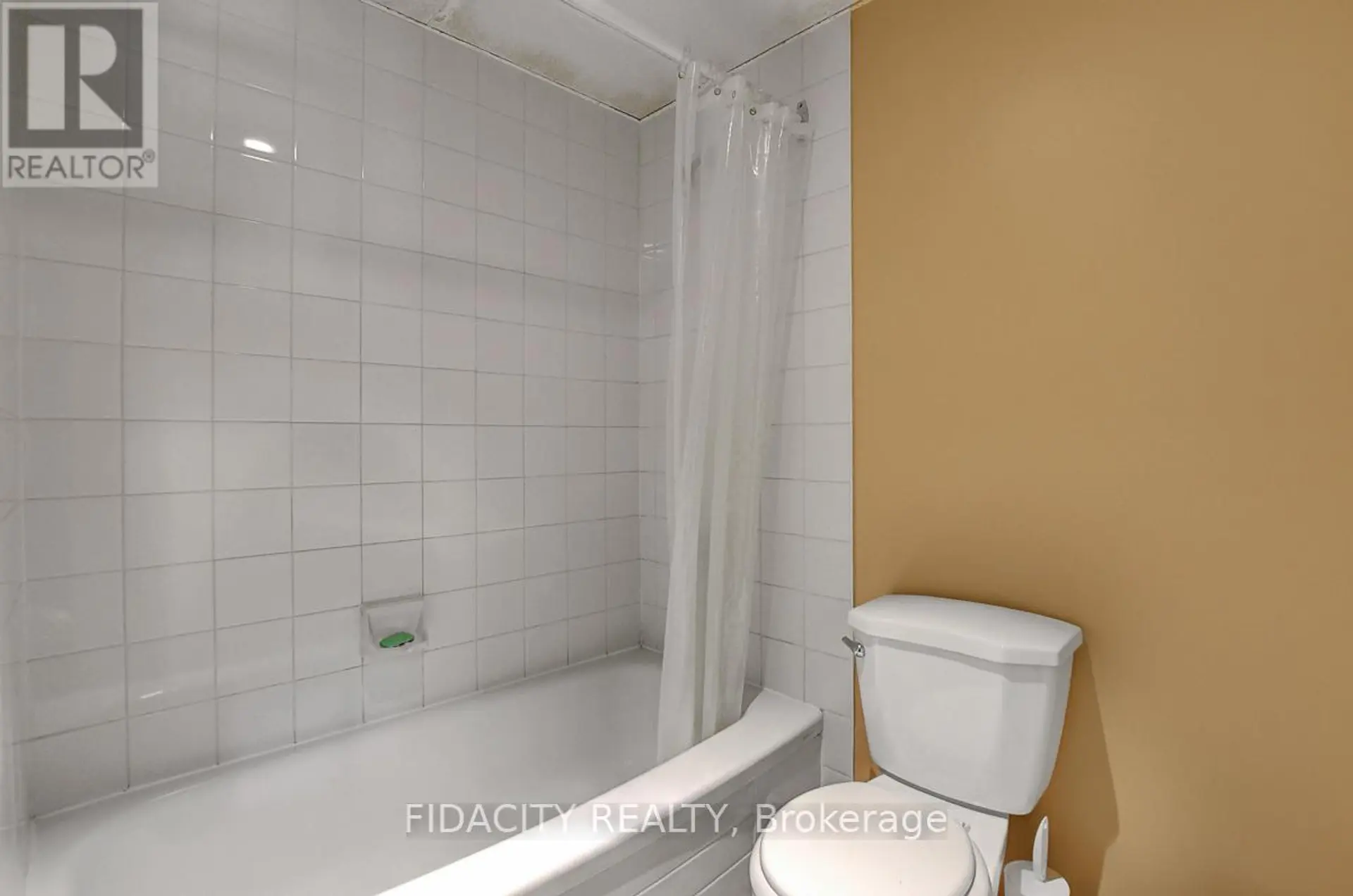 #309 1490 HERON ROAD - Image 16