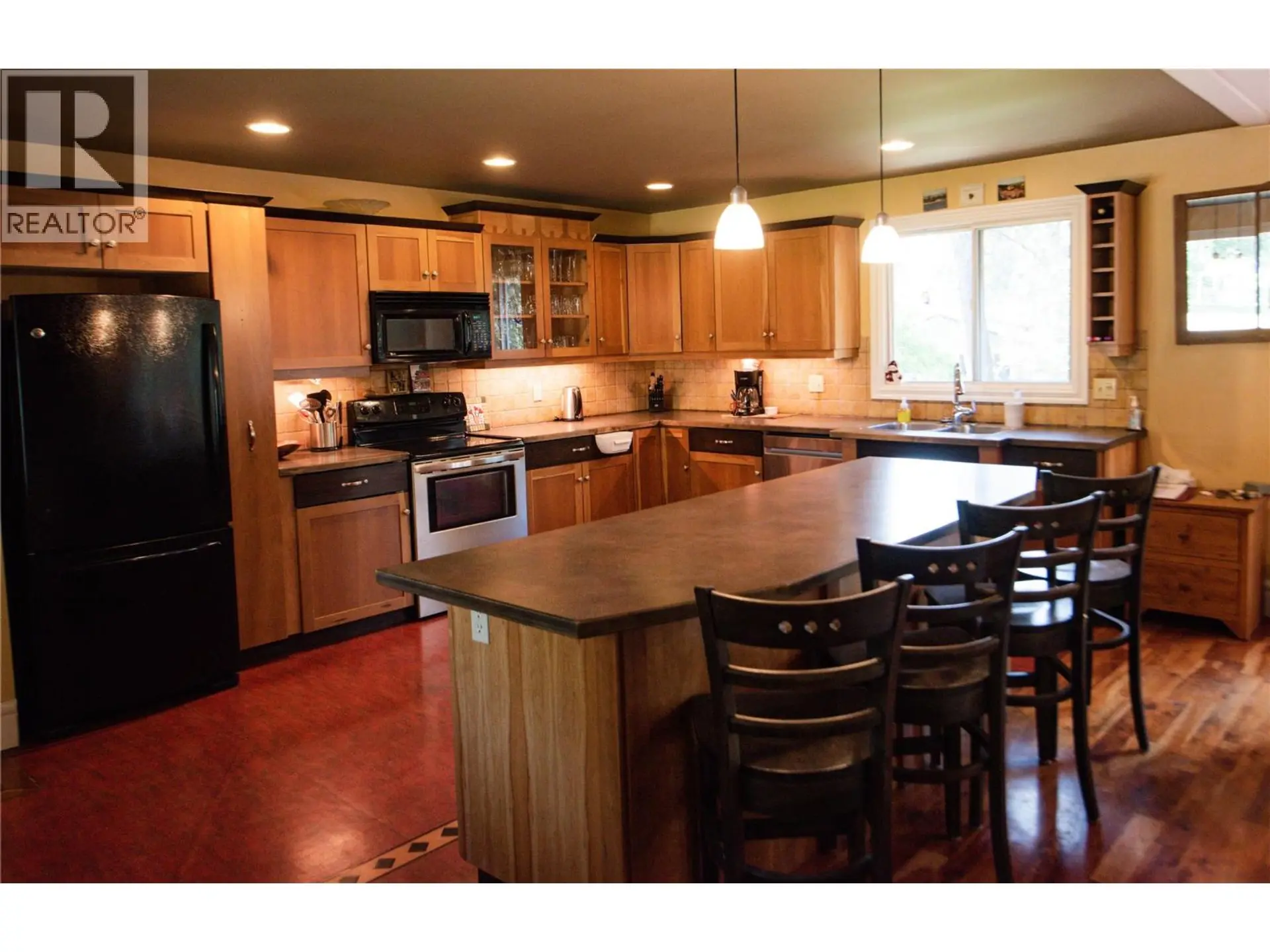 Property at 1306 SELKIRK DRIVE, Golden, BC