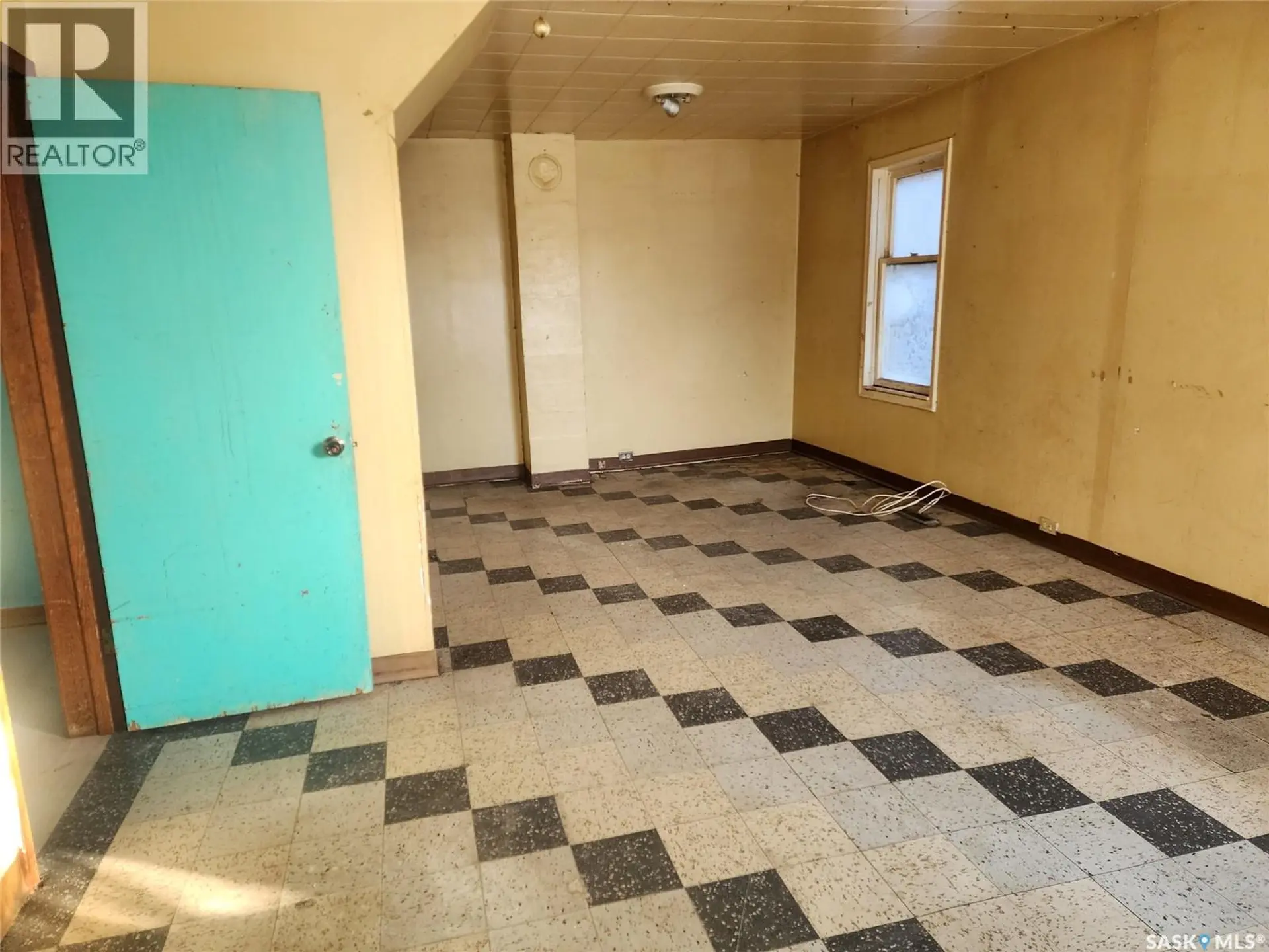 845 EDGAR STREET - Image 2