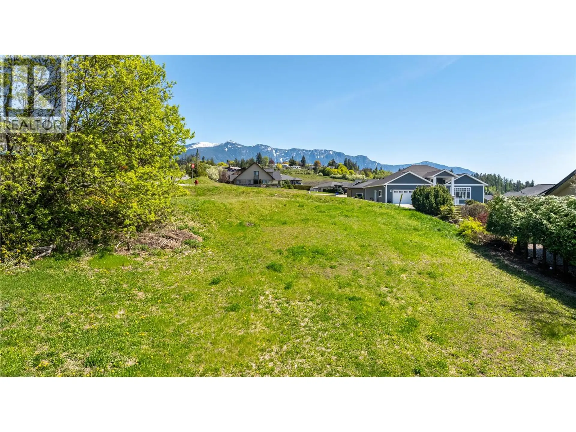 Property at 1031 SELKIRK DRIVE, Creston, BC