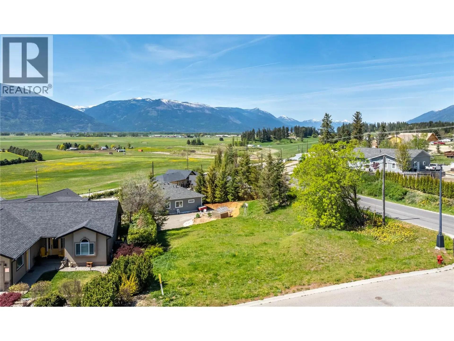Property at 1031 SELKIRK DRIVE, Creston, BC