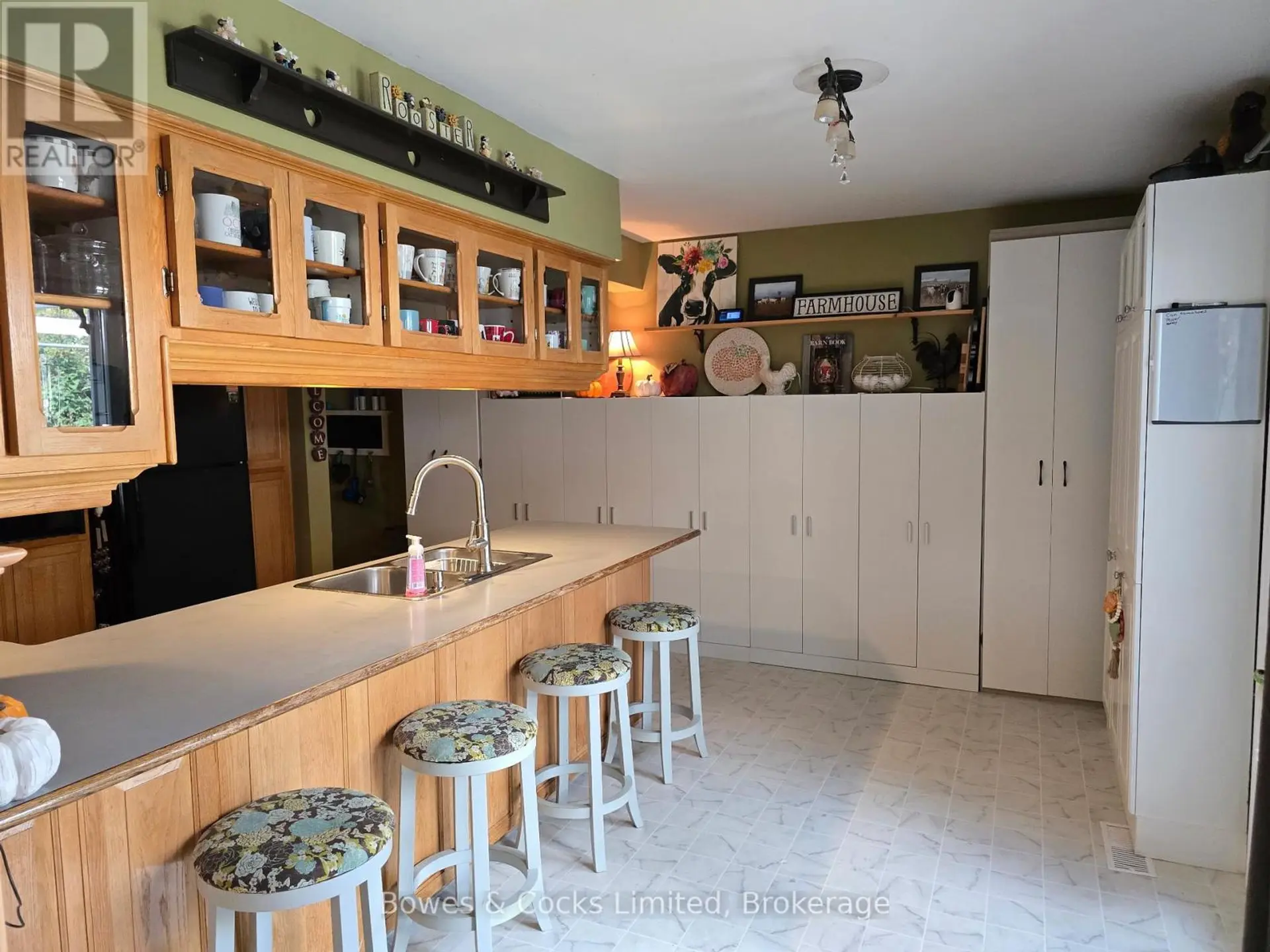 33 MAPLE GROVE ROAD - Image 9