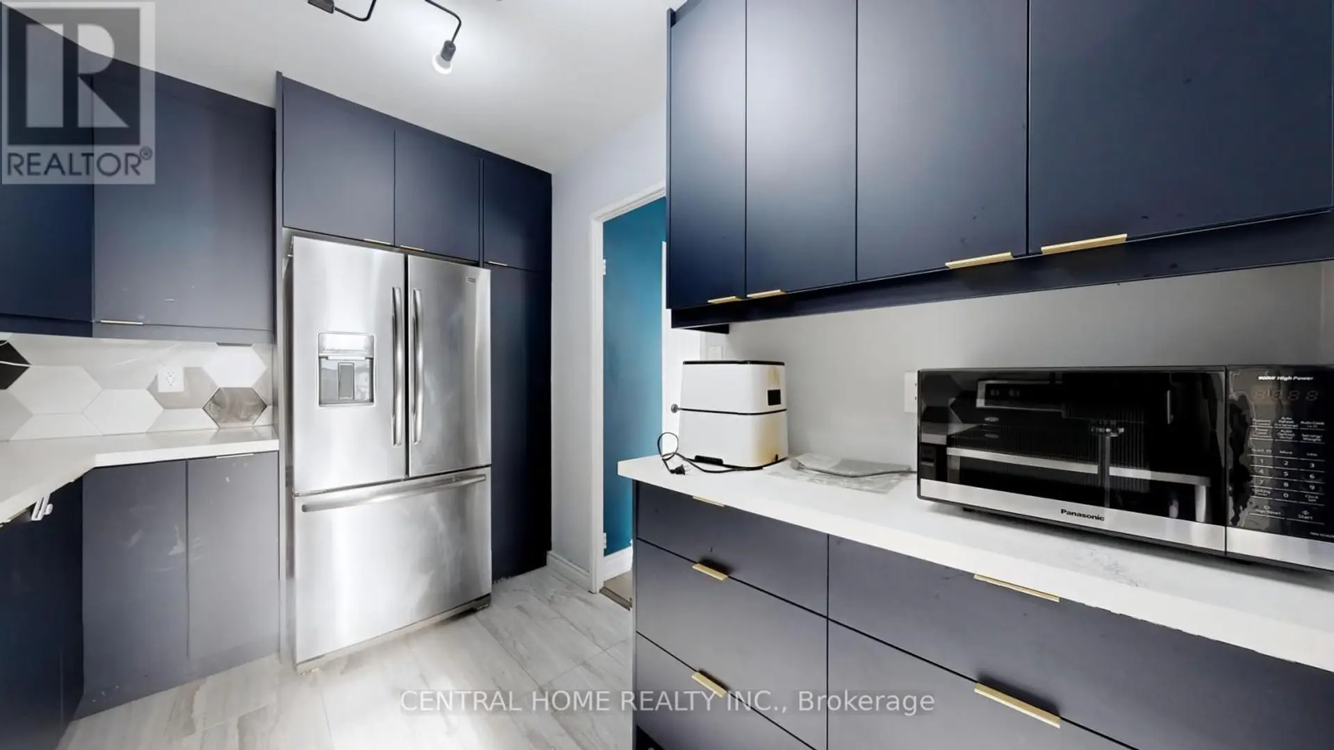 #715 5 SHADY GOLFWAY - Image 6