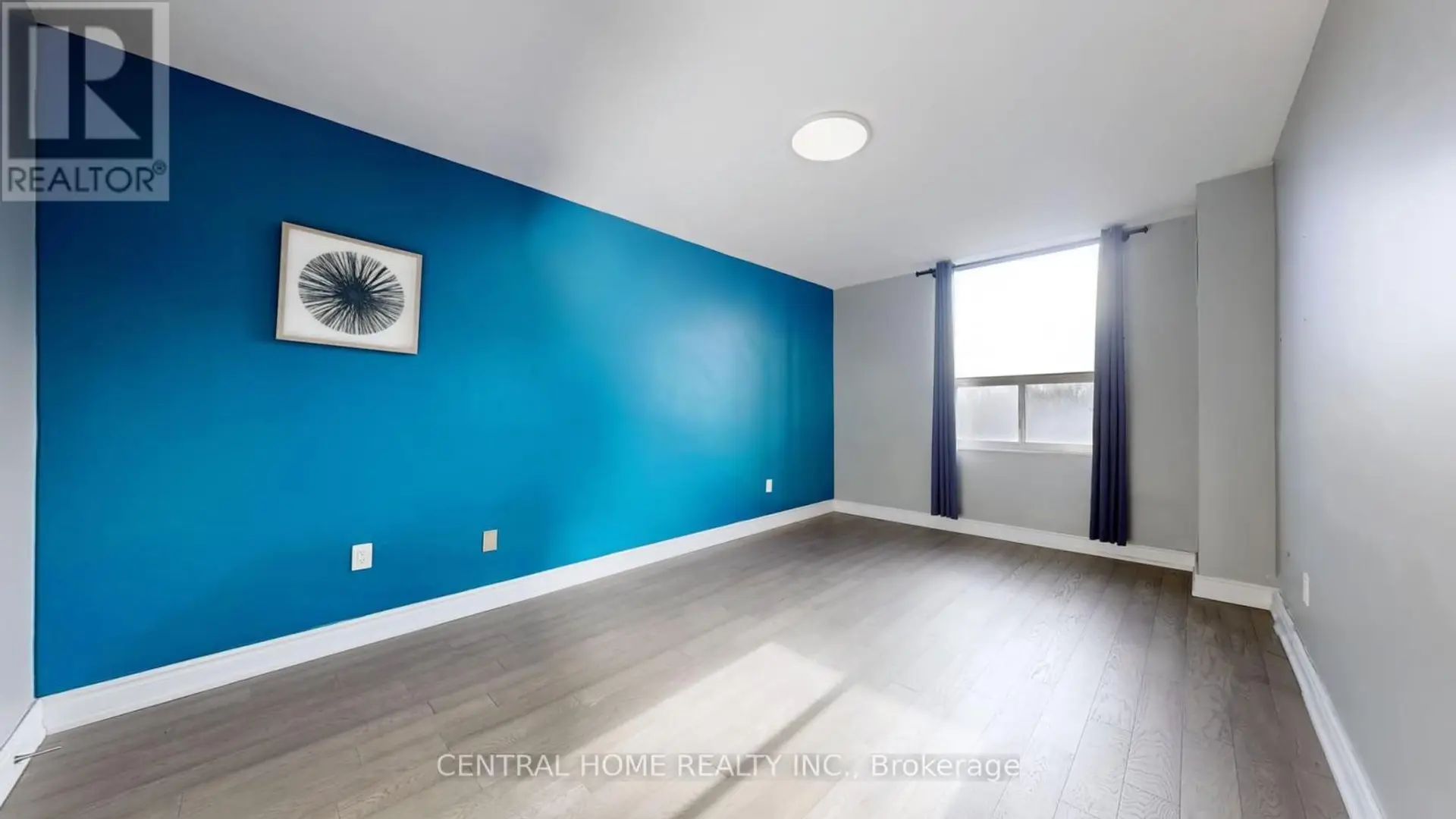 #715 5 SHADY GOLFWAY - Image 9