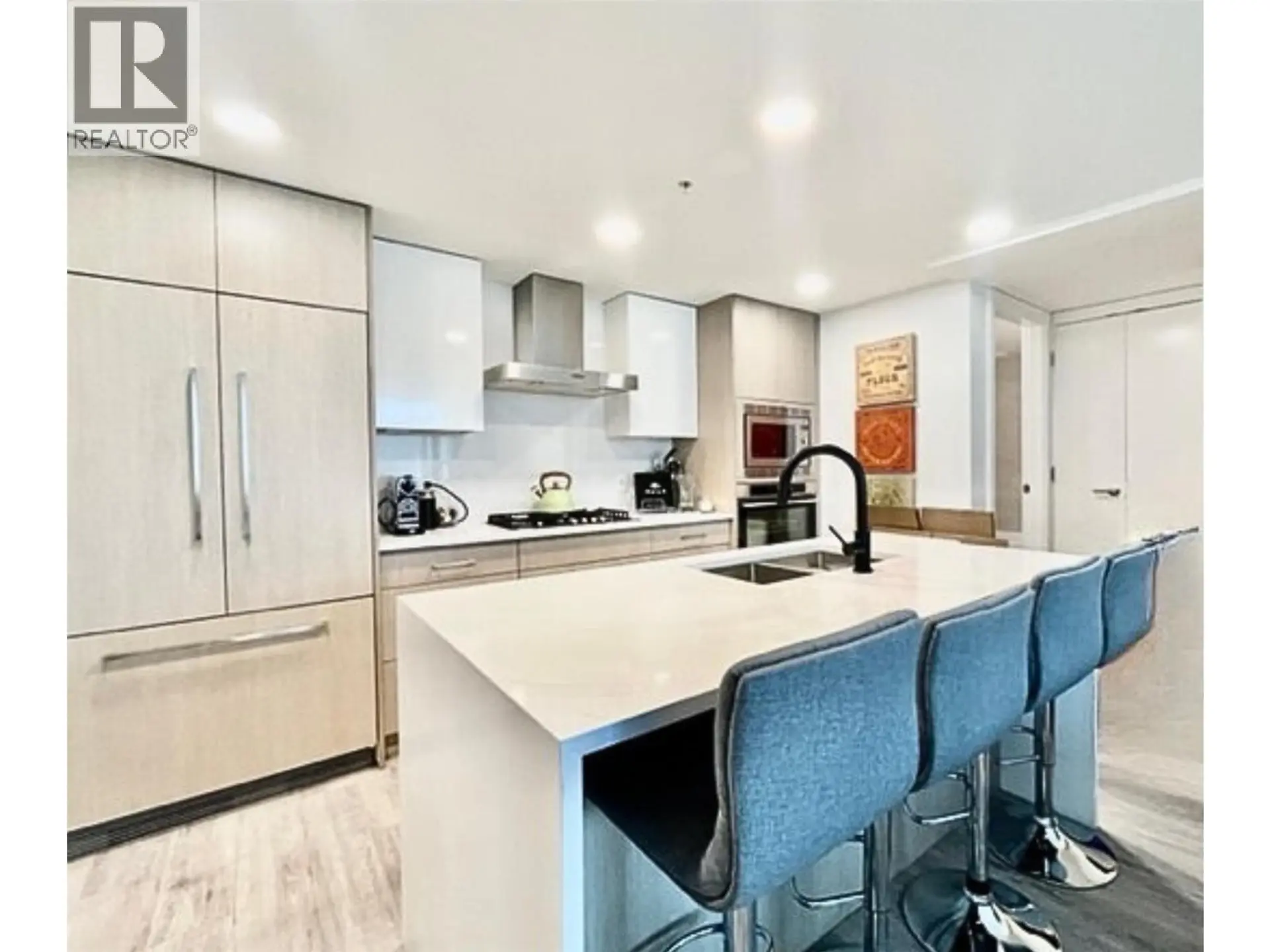 Property at #701 1588 ELLIS STREET, Kelowna, BC