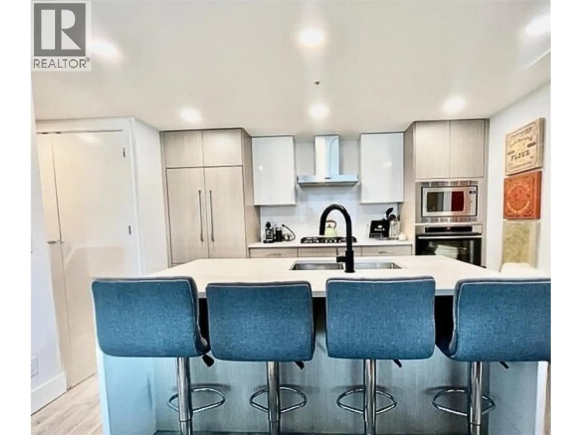 Property at #701 1588 ELLIS STREET, Kelowna, BC