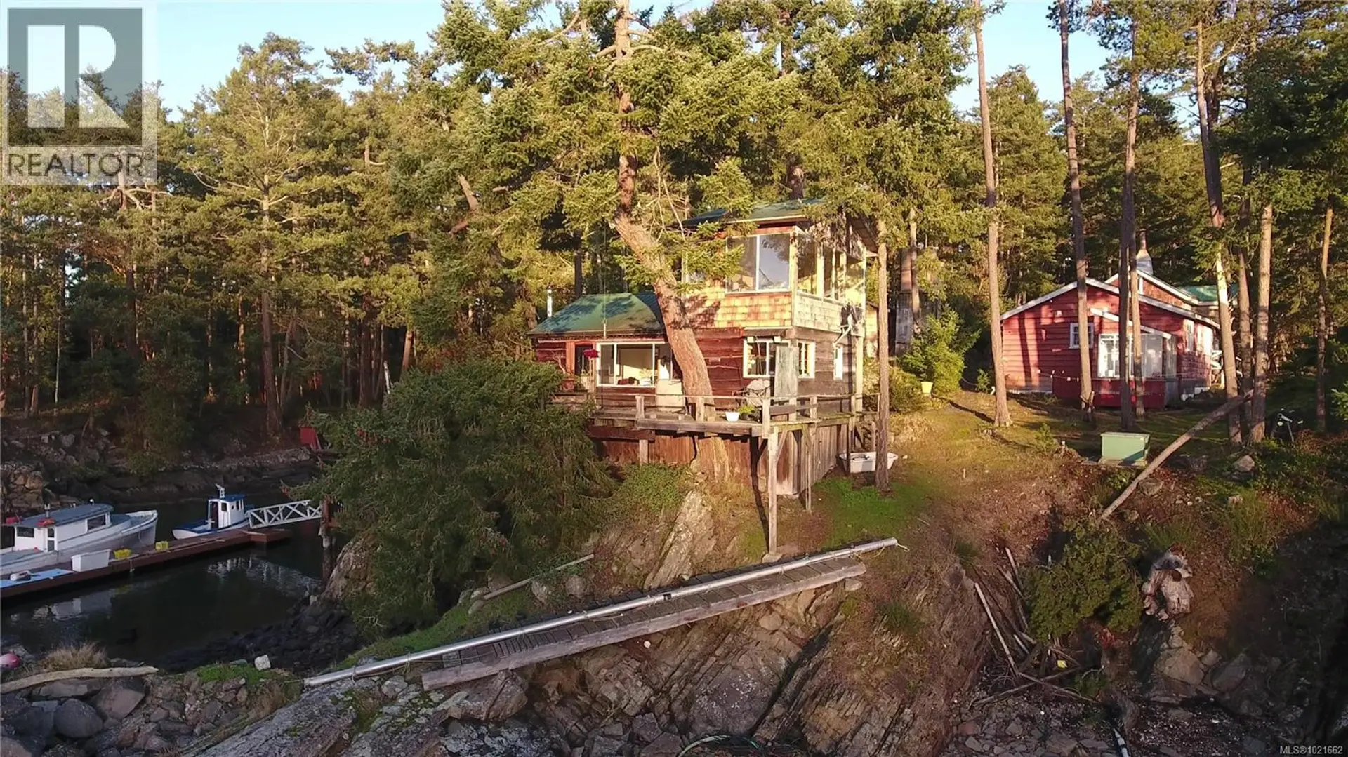 Property at 0 FERNIE ISLAND, Gulf Islands, BC