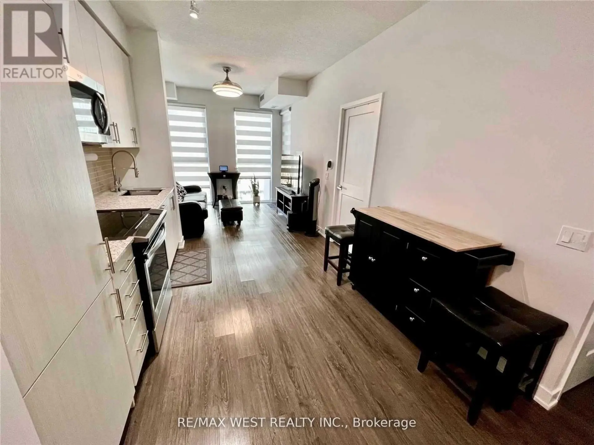 #1606 4085 PARKSIDE VILLAGE DRIVE - Image 4