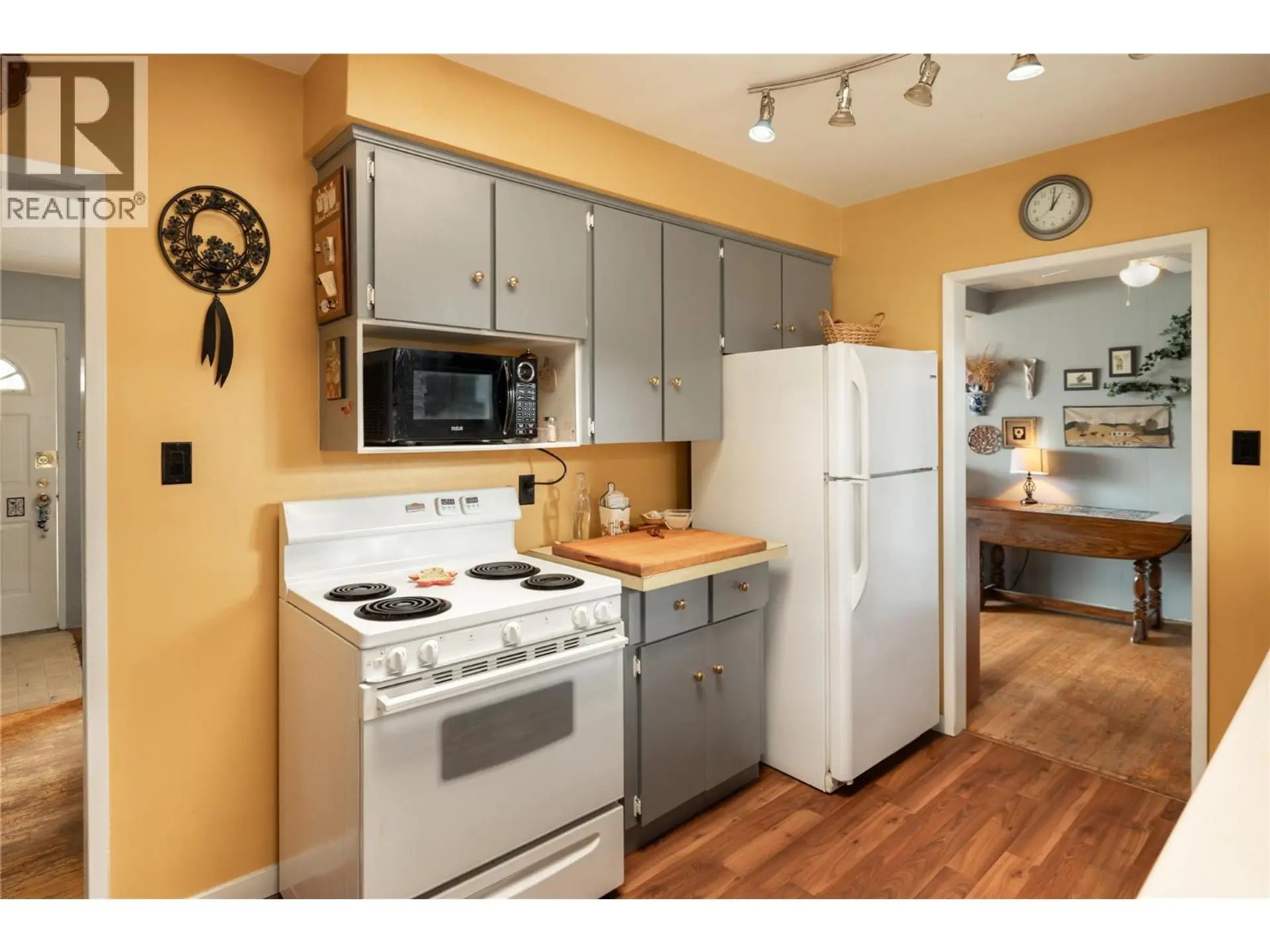 Property at 2150 BURNETT STREET, Kelowna, BC