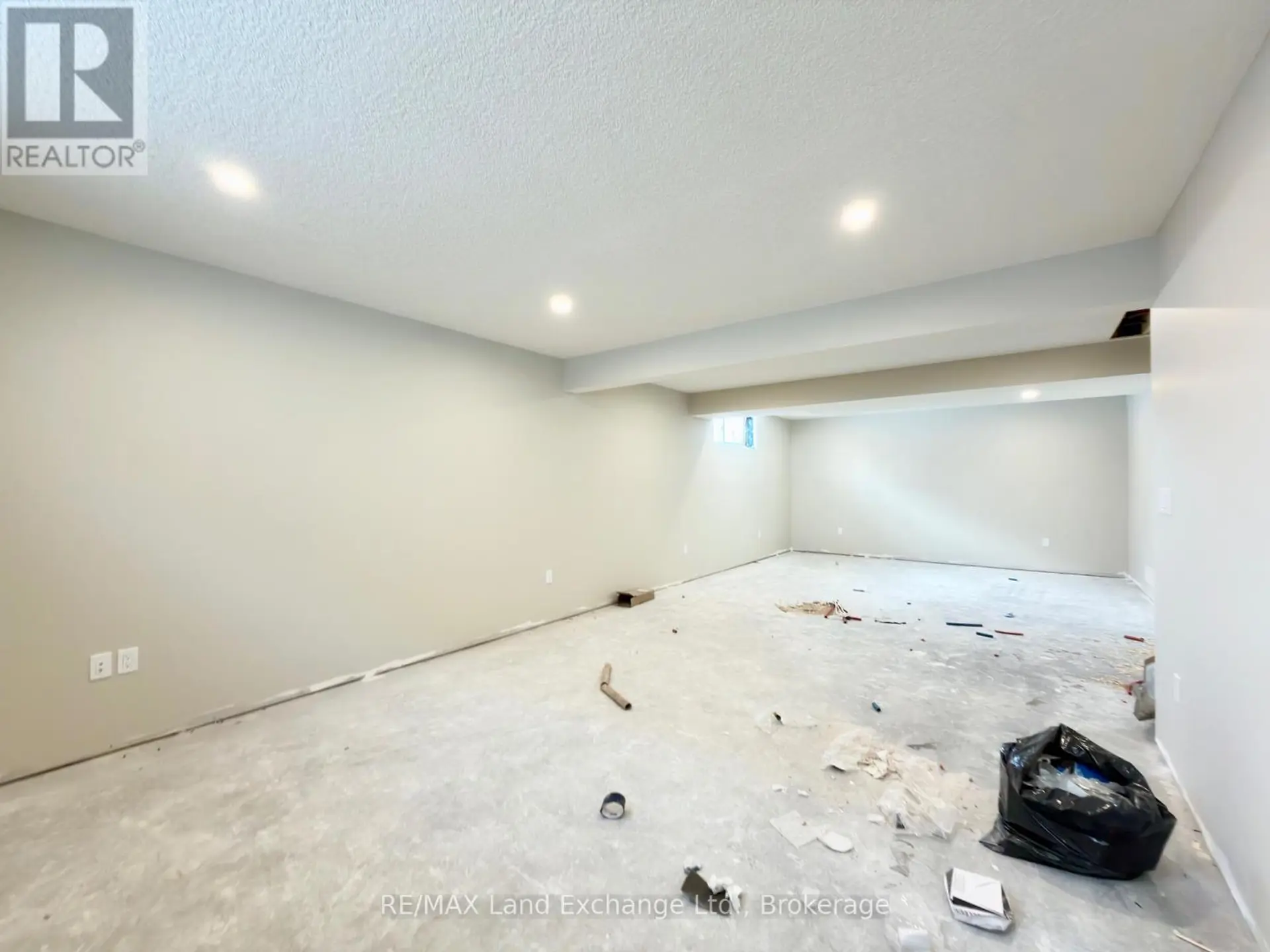 159 WESTLINKS DRIVE - Image 10