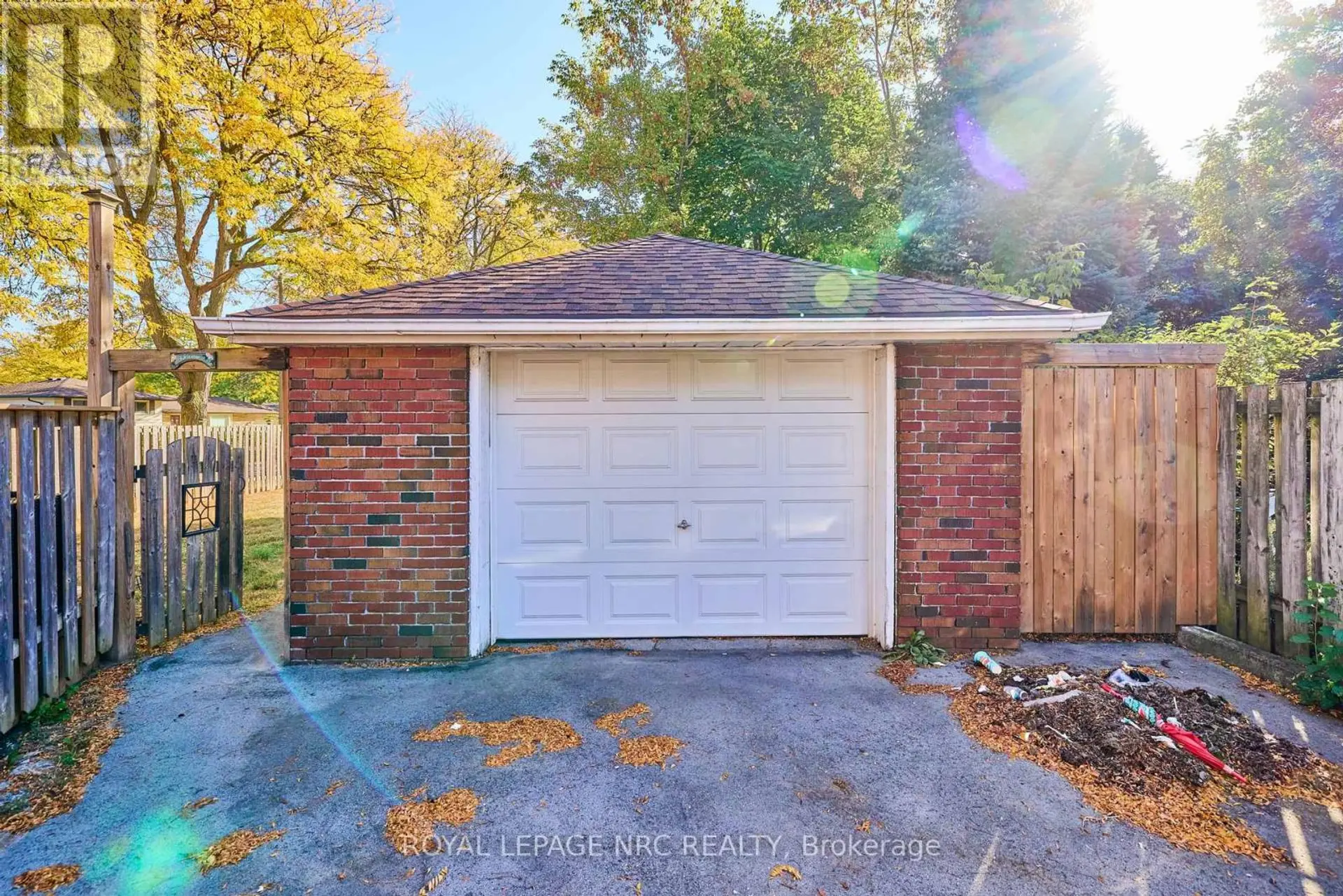 2862 DORCHESTER ROAD - Image 3