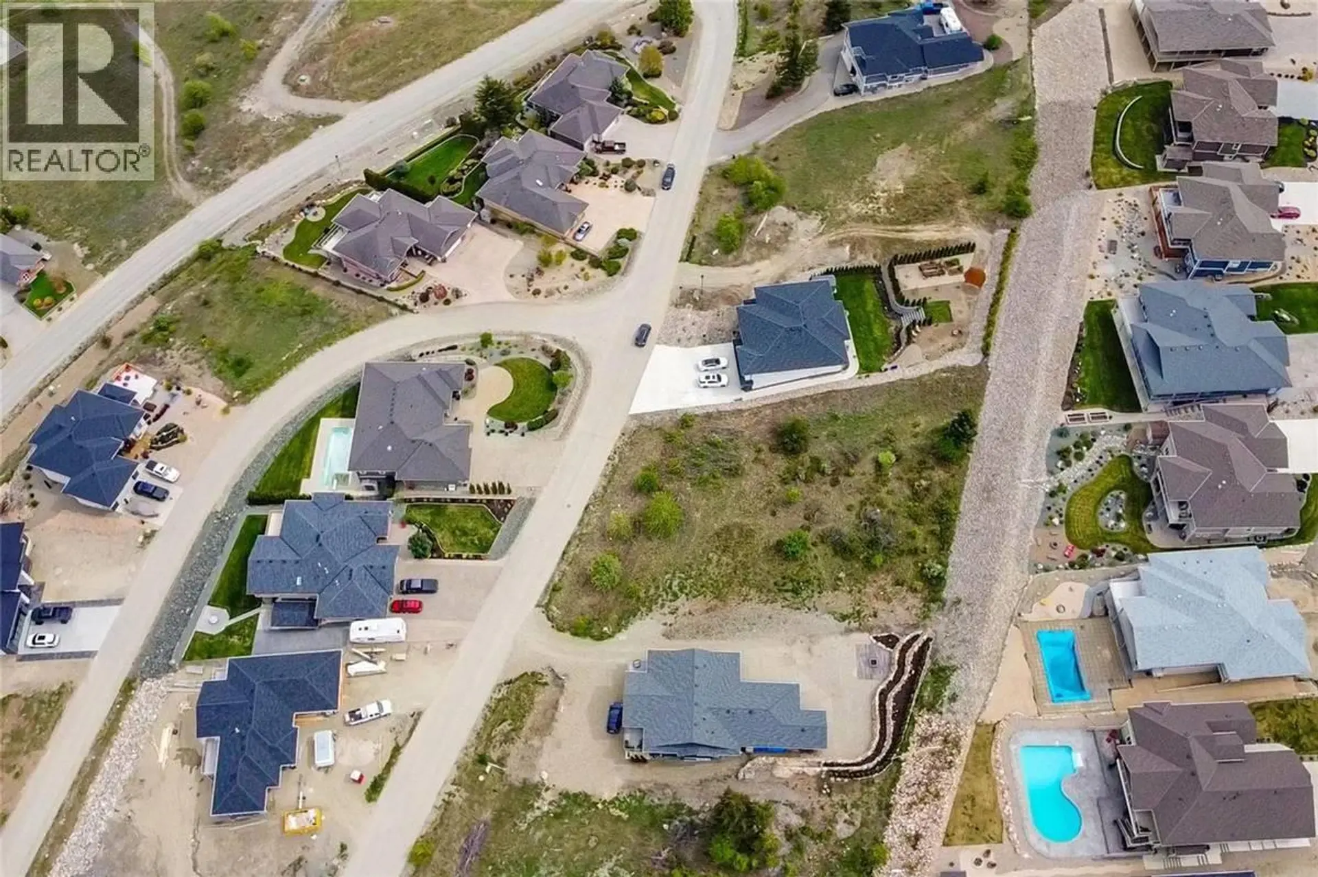 Property at 2587 ST. ANDREWS STREET, Blind Bay, BC