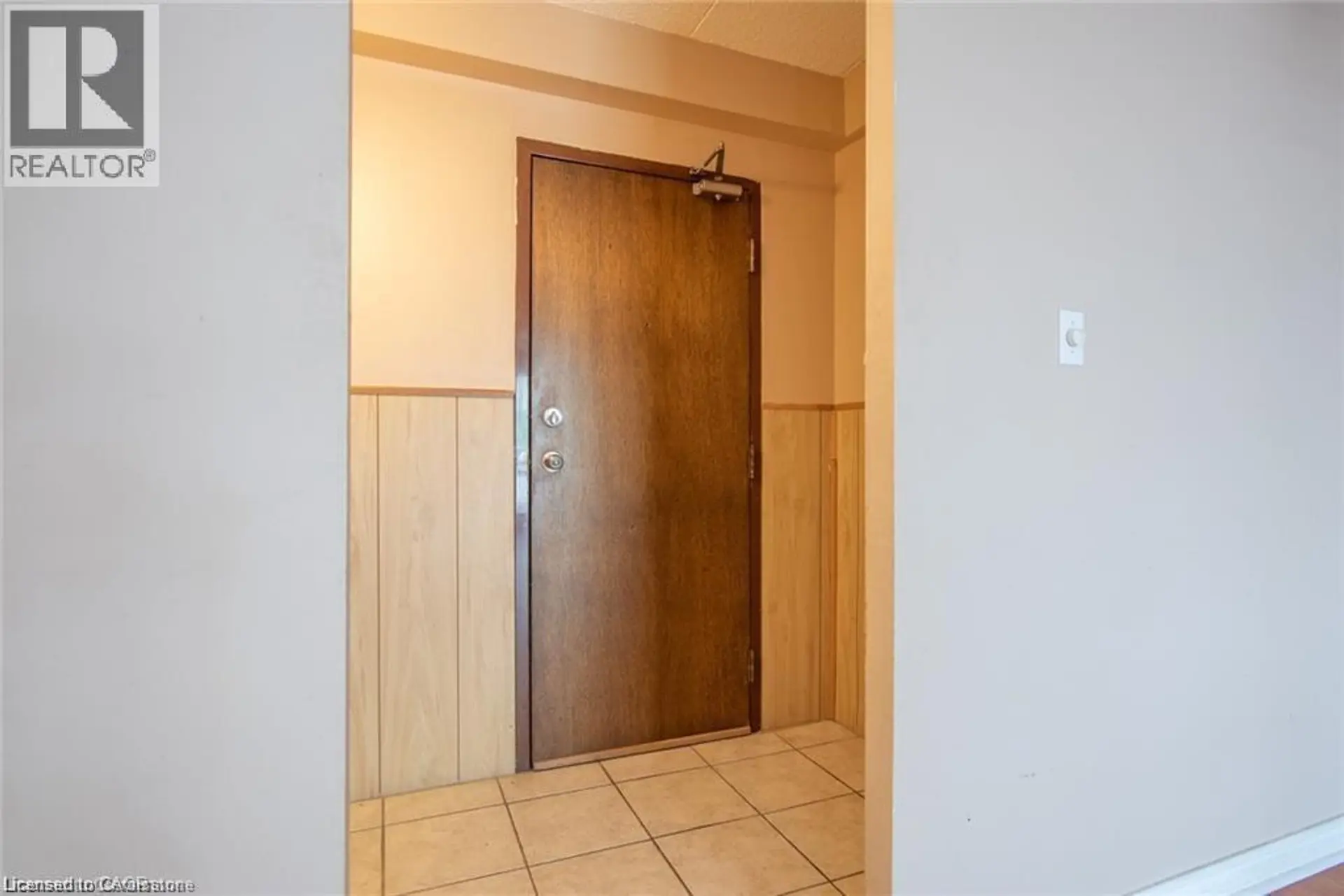 #211 71 VANIER DRIVE - Image 3