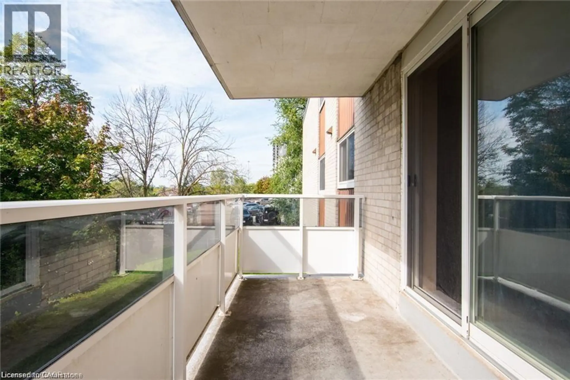 #211 71 VANIER DRIVE - Image 7
