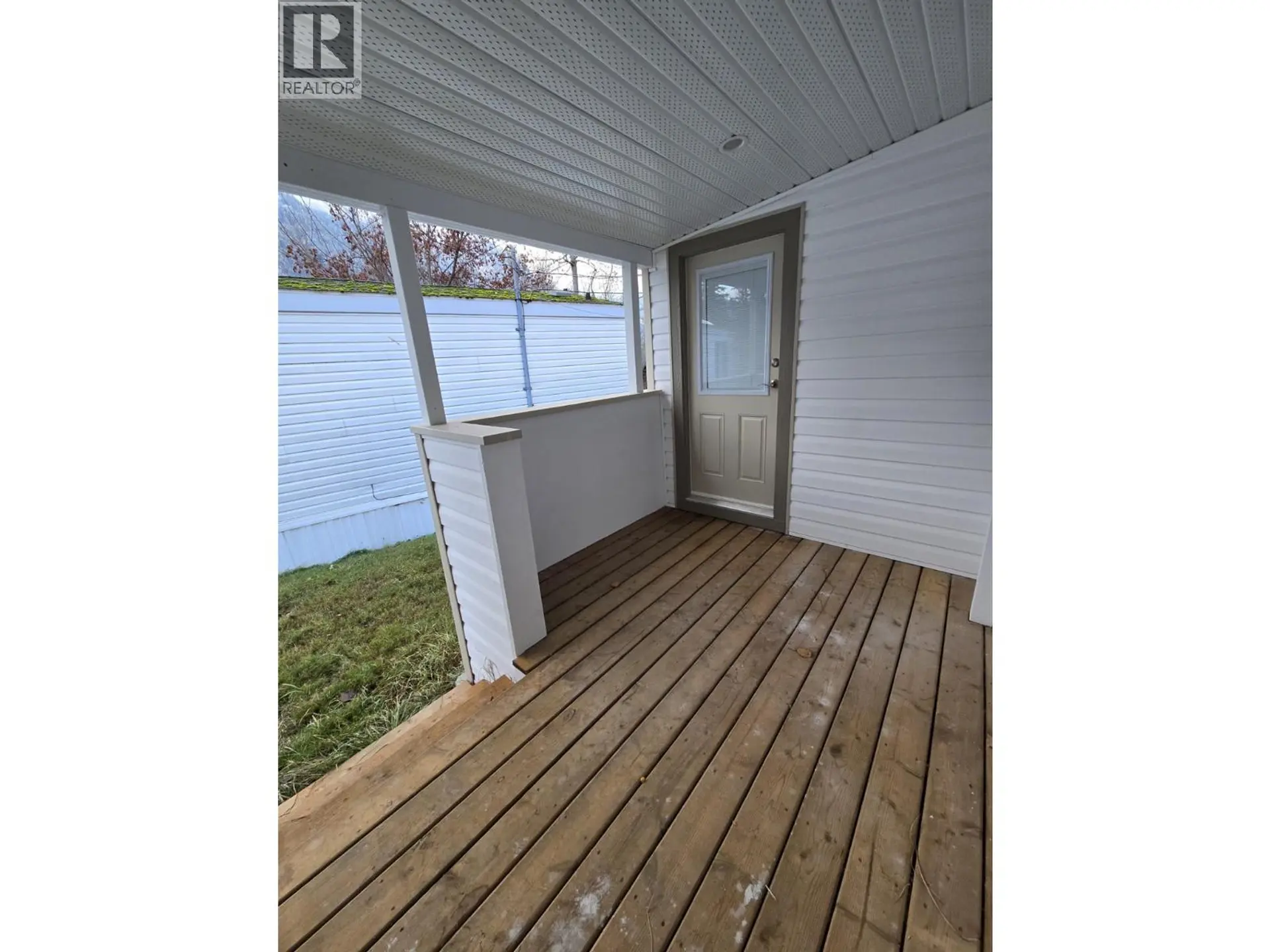 Property at #9 4029 BROADWATER ROAD, Robson, BC