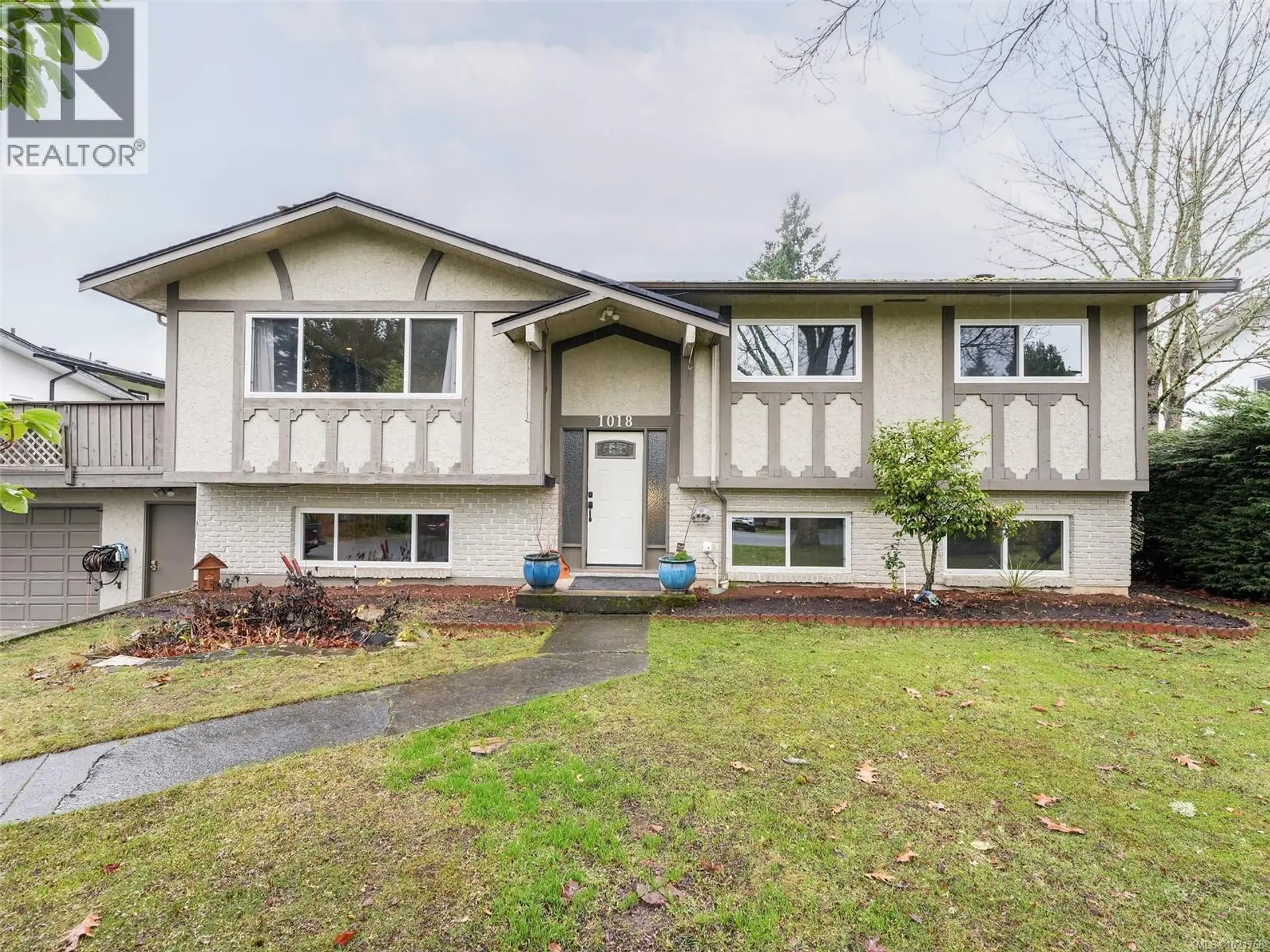 Property at 1018 Damelart Way, Central Saanich, BC