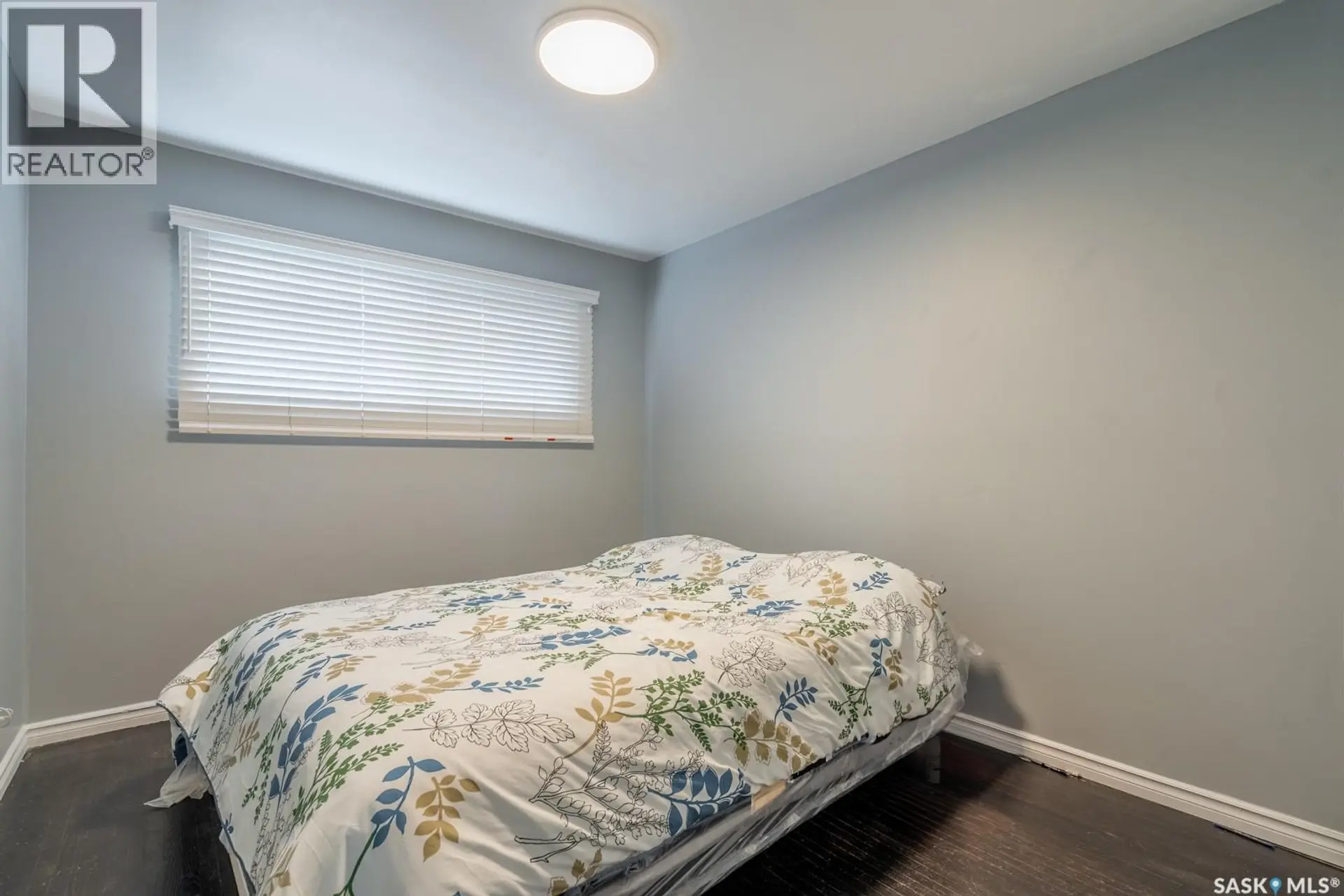 1321 VICTORIA AVENUE - Image 10