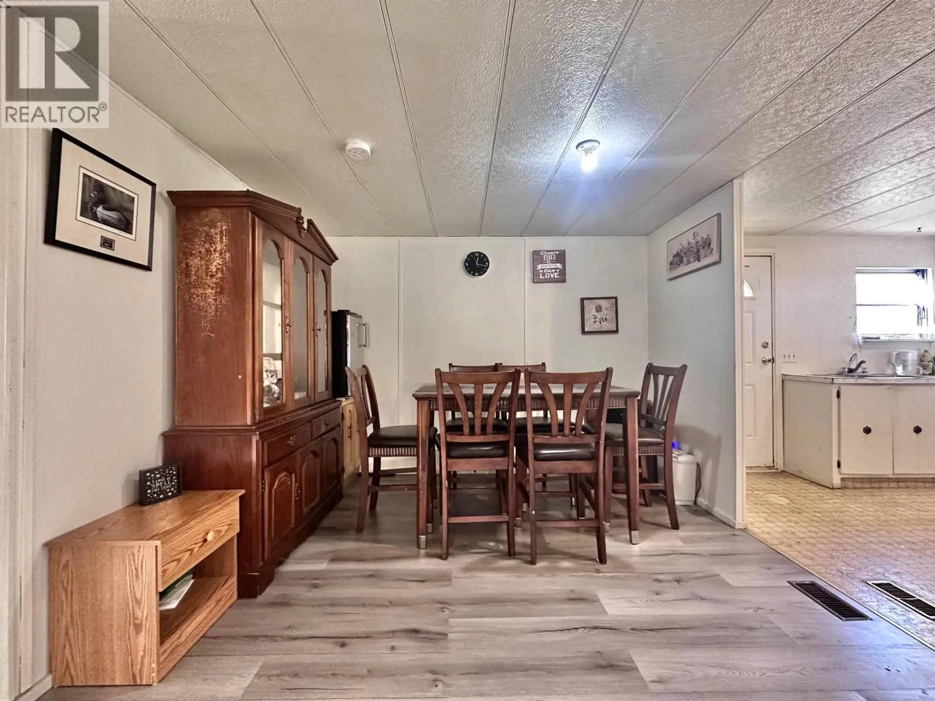 Property at 1085 3RD AVENUE, Valemount, BC