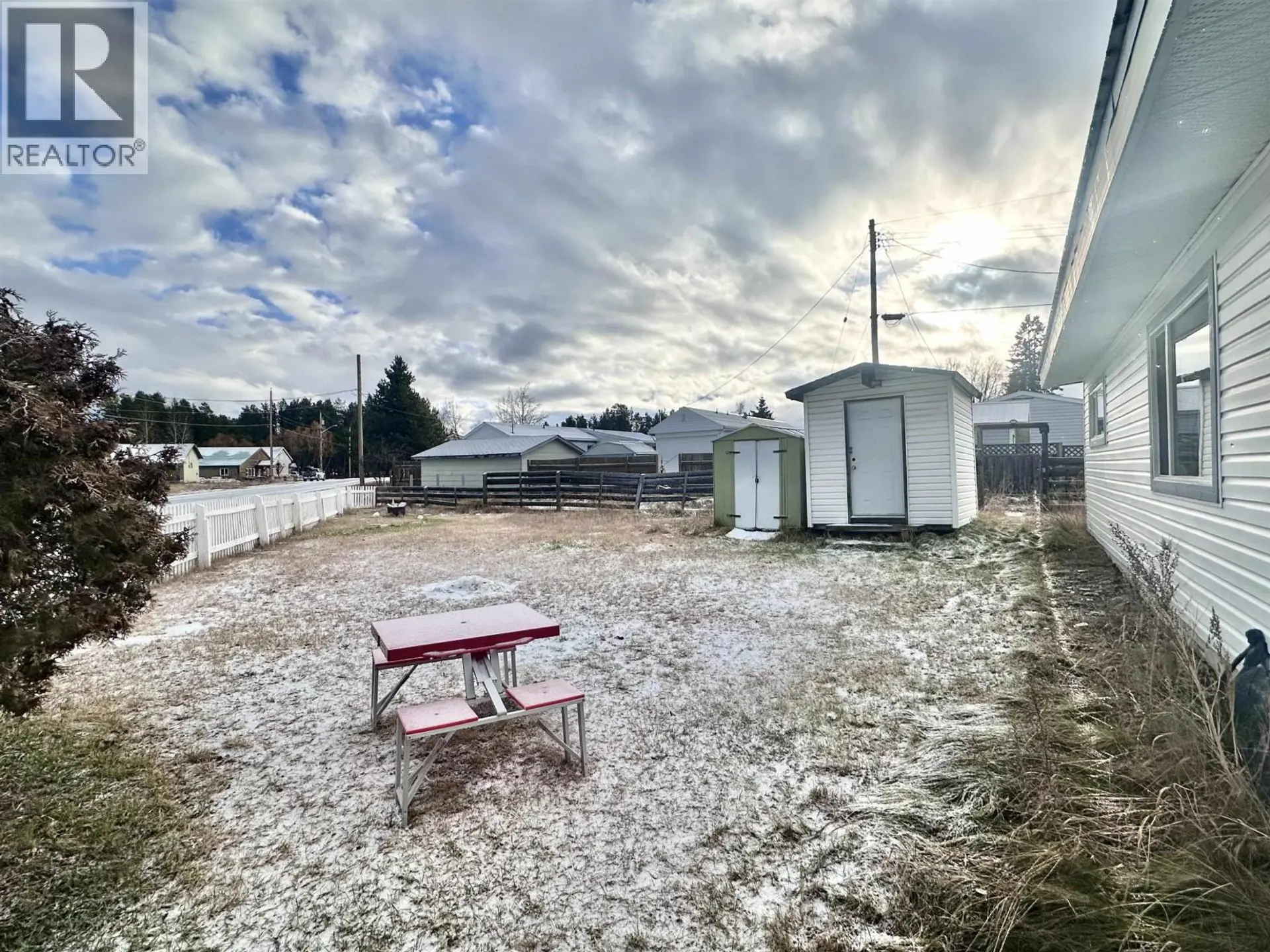 Property at 1085 3RD AVENUE, Valemount, BC