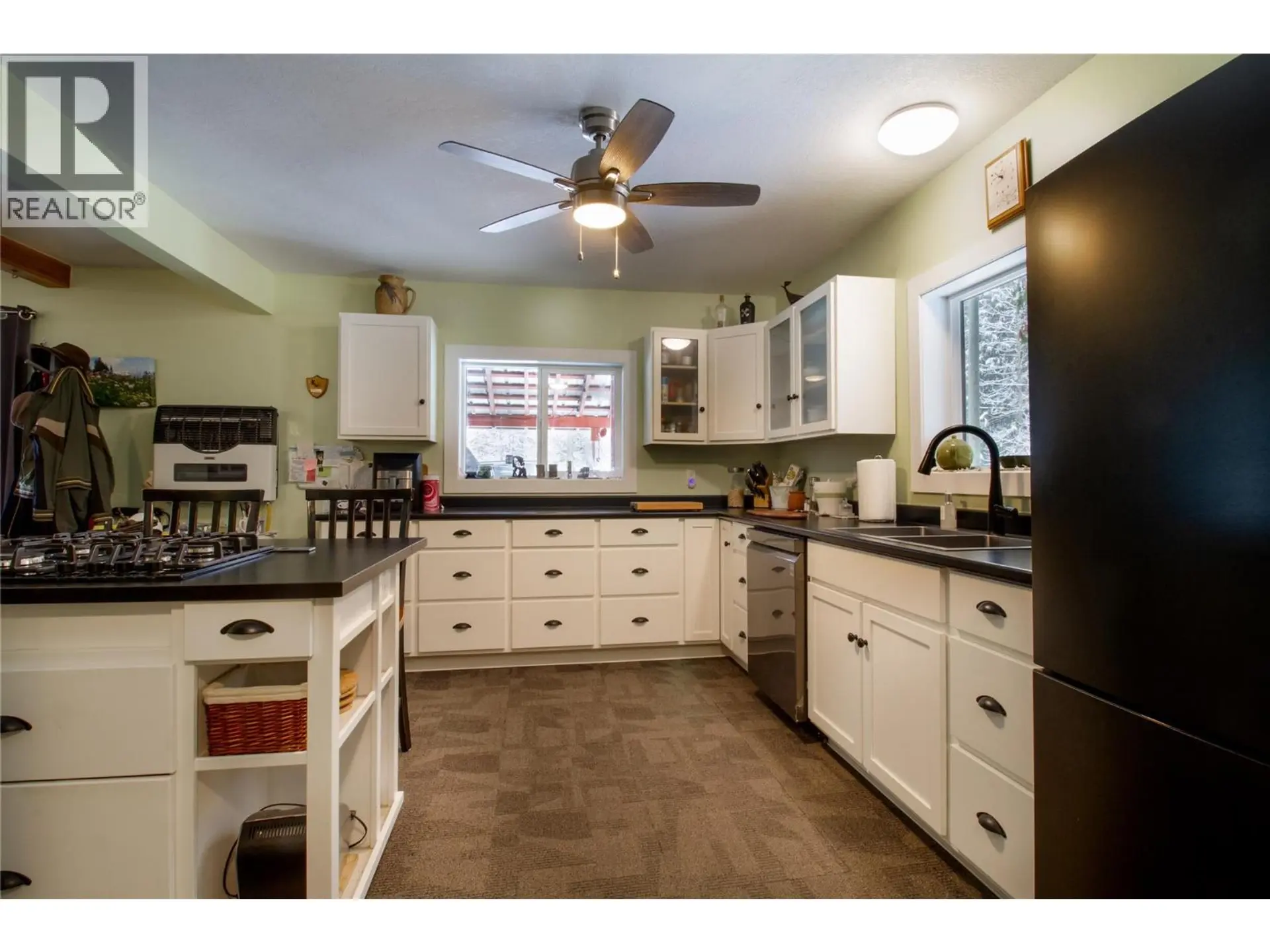 Property at 475 WESTSIDE ROAD, Trout Lake, BC