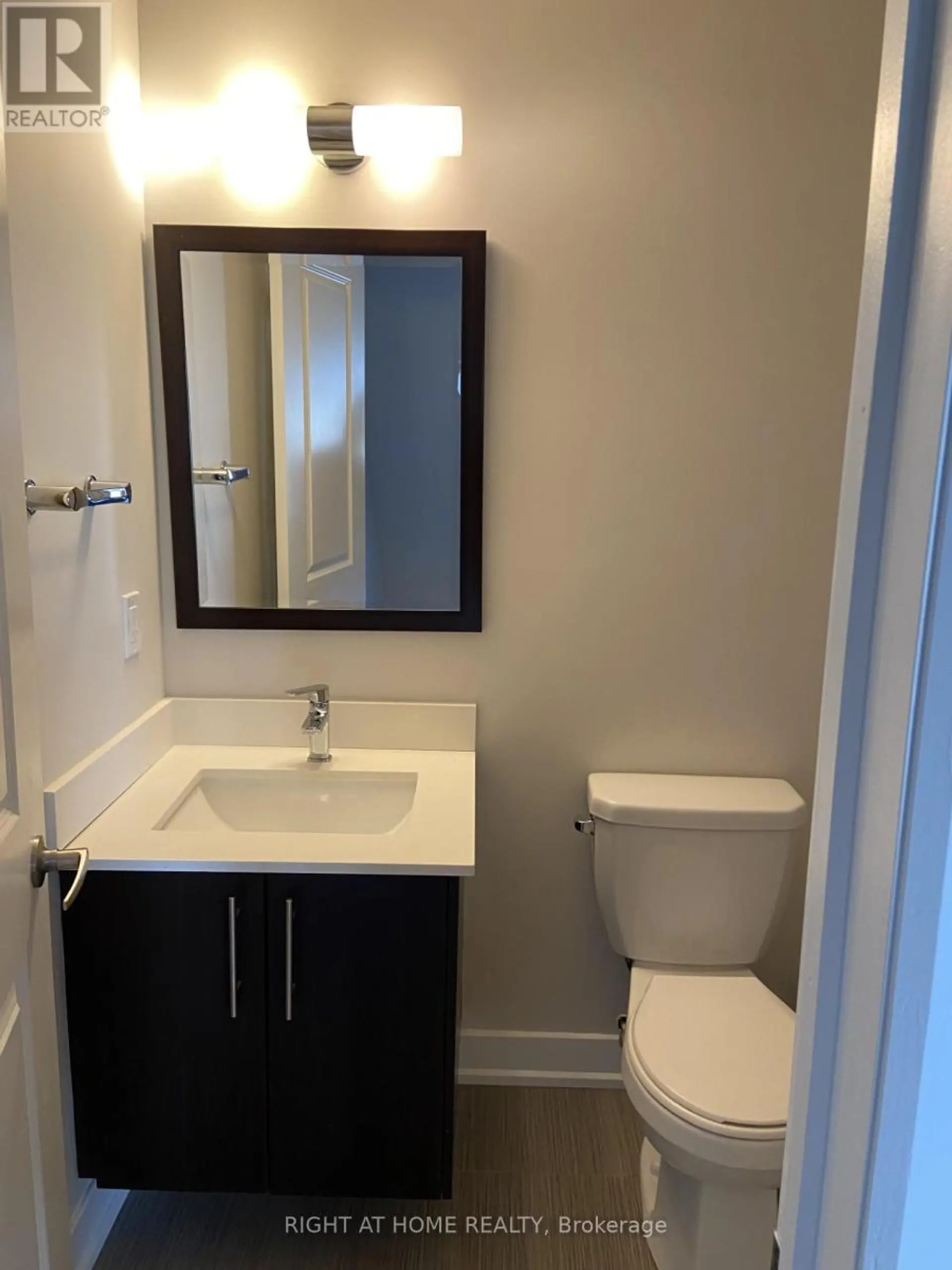 #31 56 PALLOCK HILL WAY - Image 4