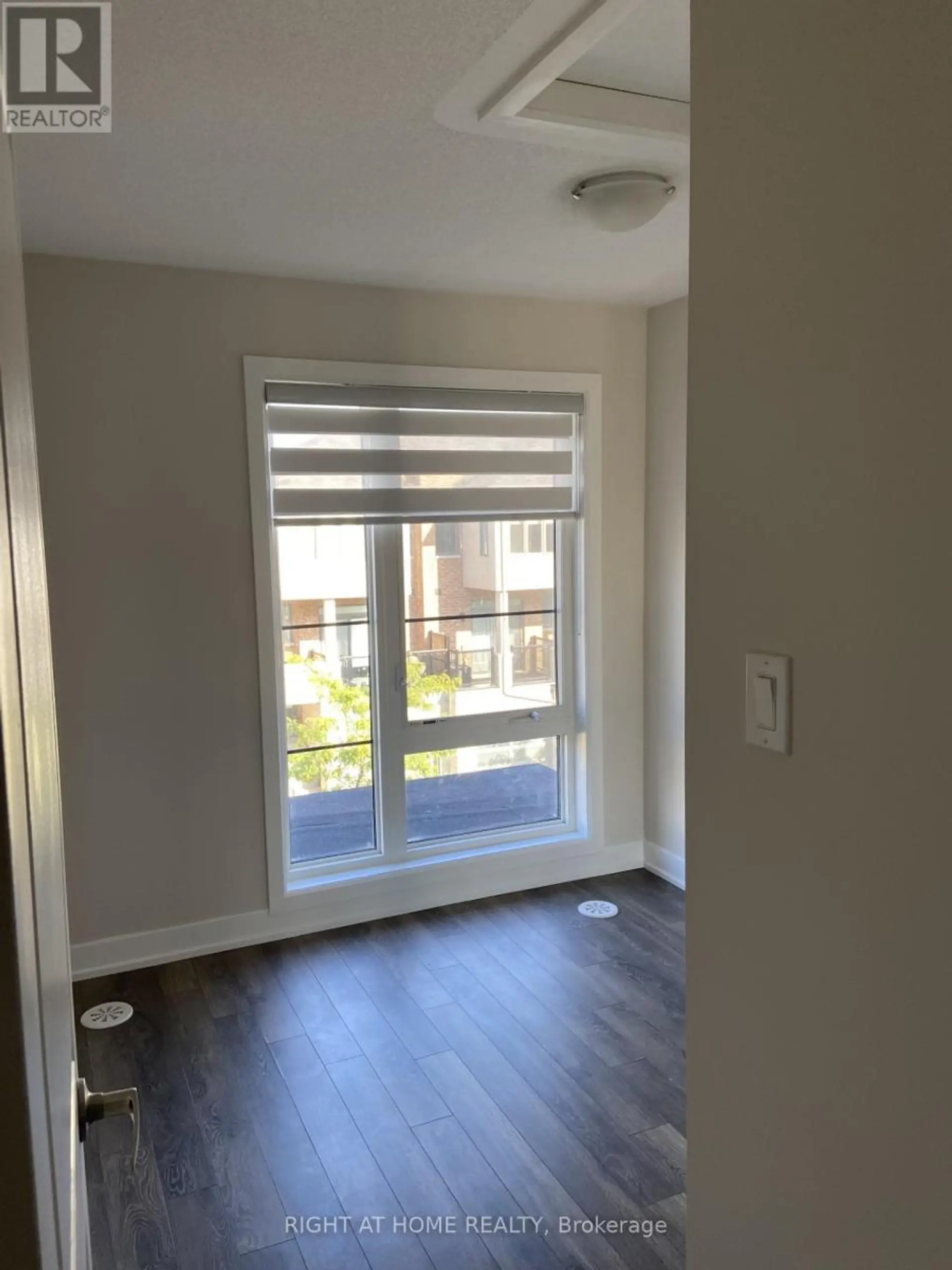 #31 56 PALLOCK HILL WAY - Image 5