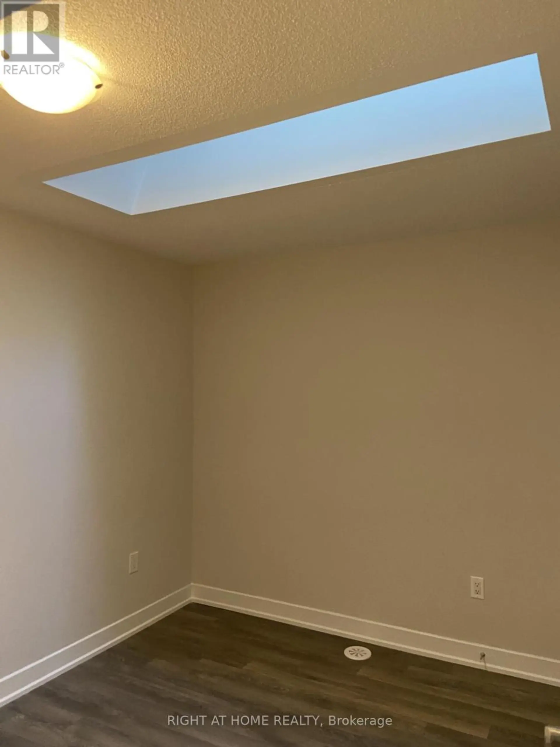 #31 56 PALLOCK HILL WAY - Image 6