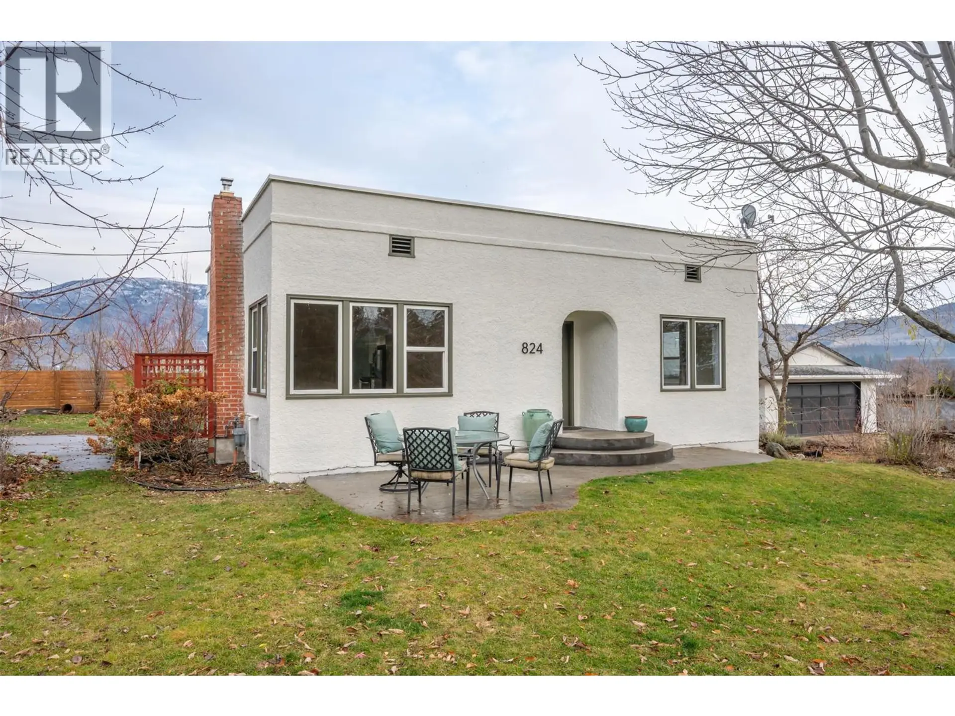 Property at 824 Road 2, Oliver, BC