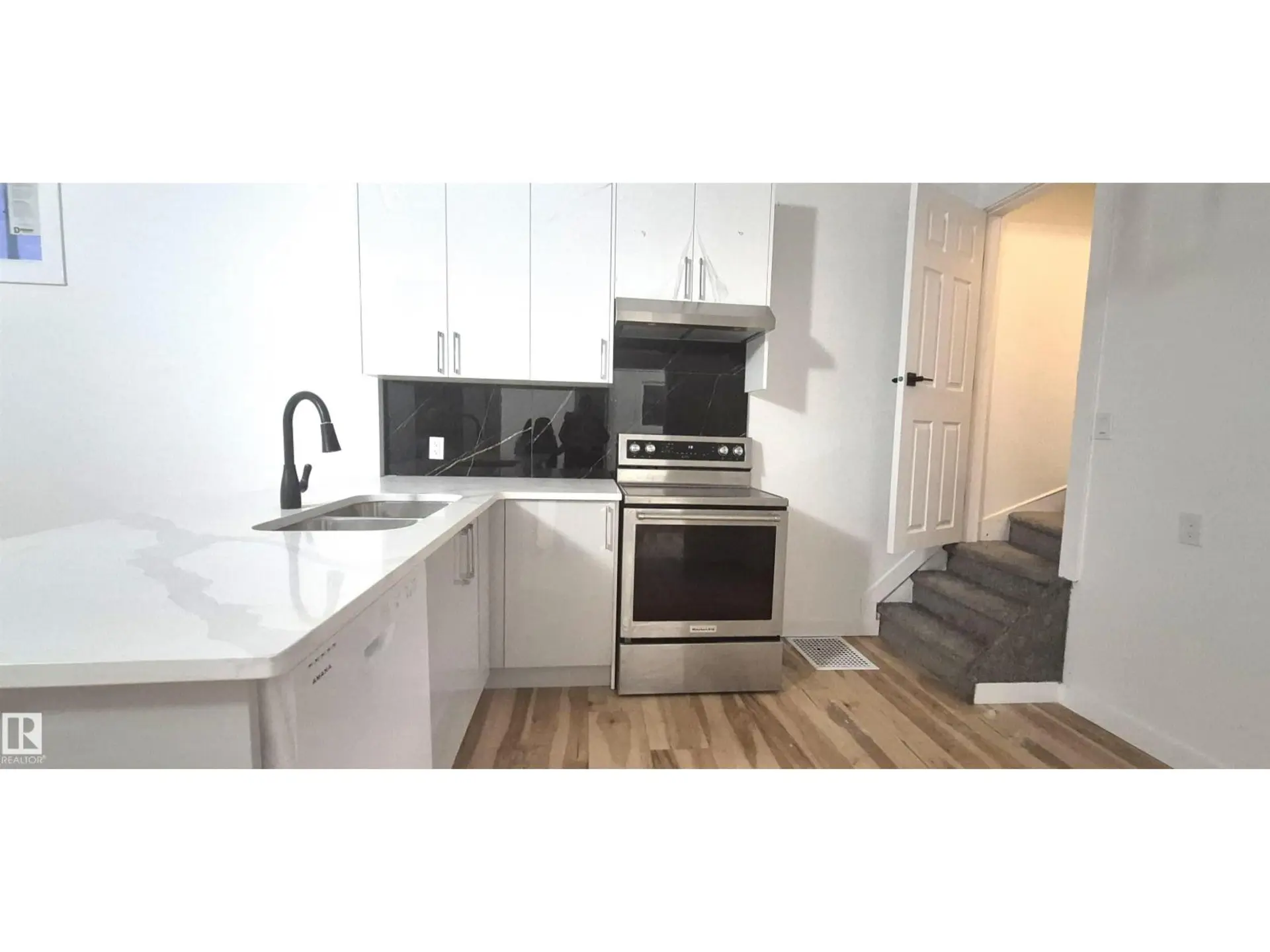 11544 95 ST NW - Image 10