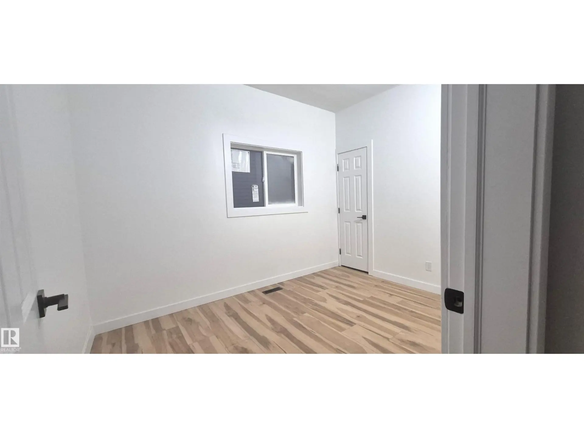 11544 95 ST NW - Image 7