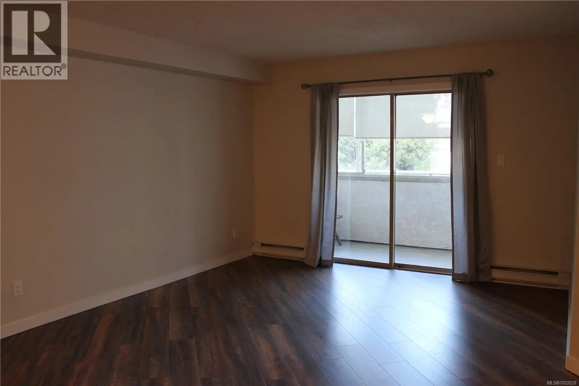 Property at #203 300 BUNDOCK AVE, Duncan, BC