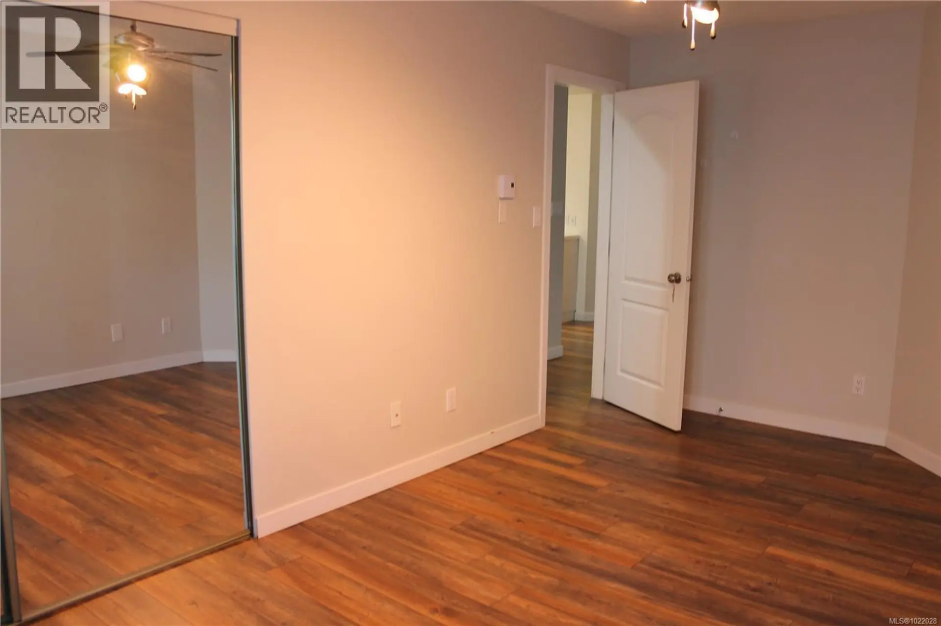 Property at #203 300 BUNDOCK AVE, Duncan, BC