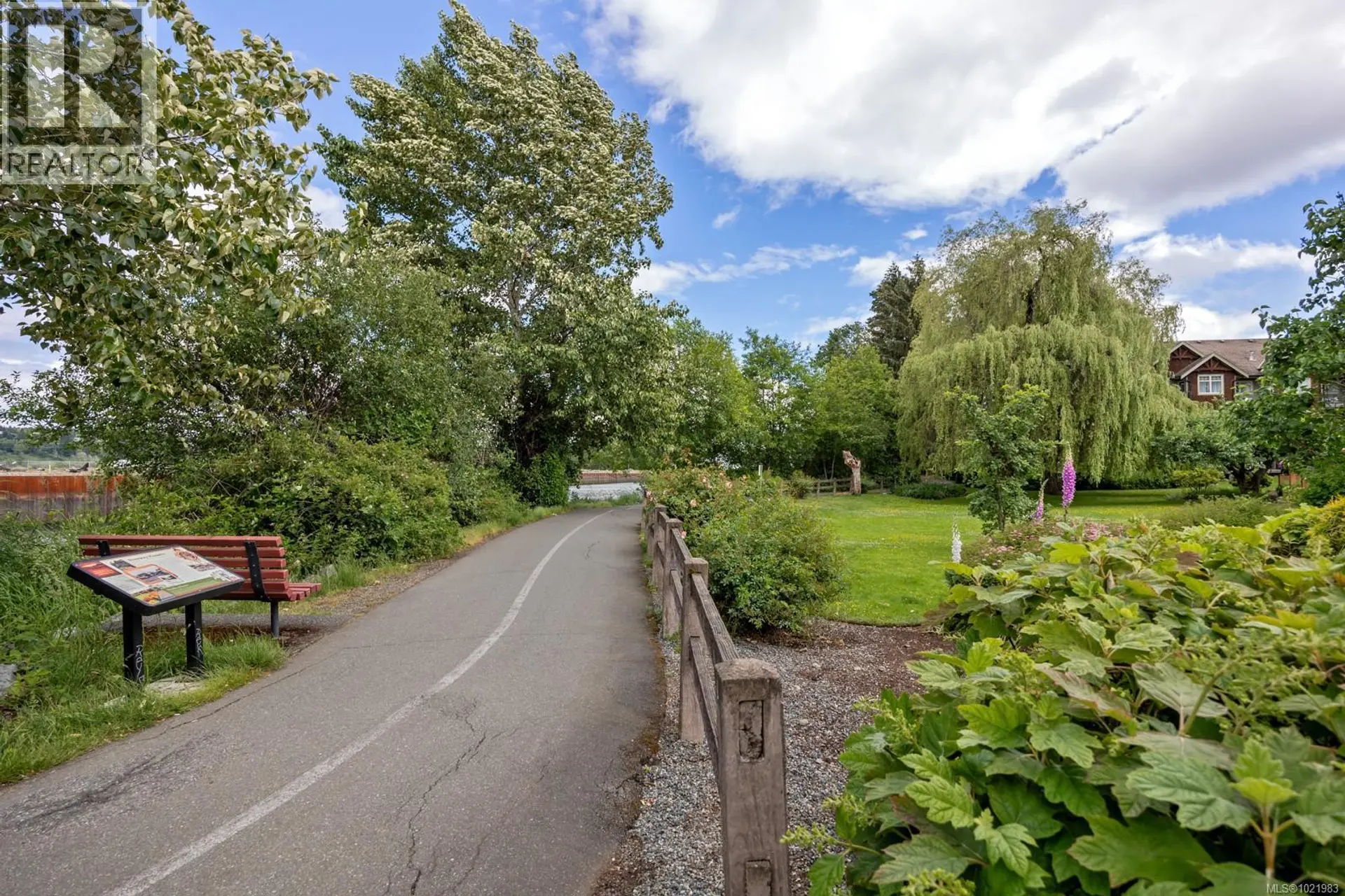 Property at #208A-D 1730 RIVERSIDE LANE, Courtenay, BC