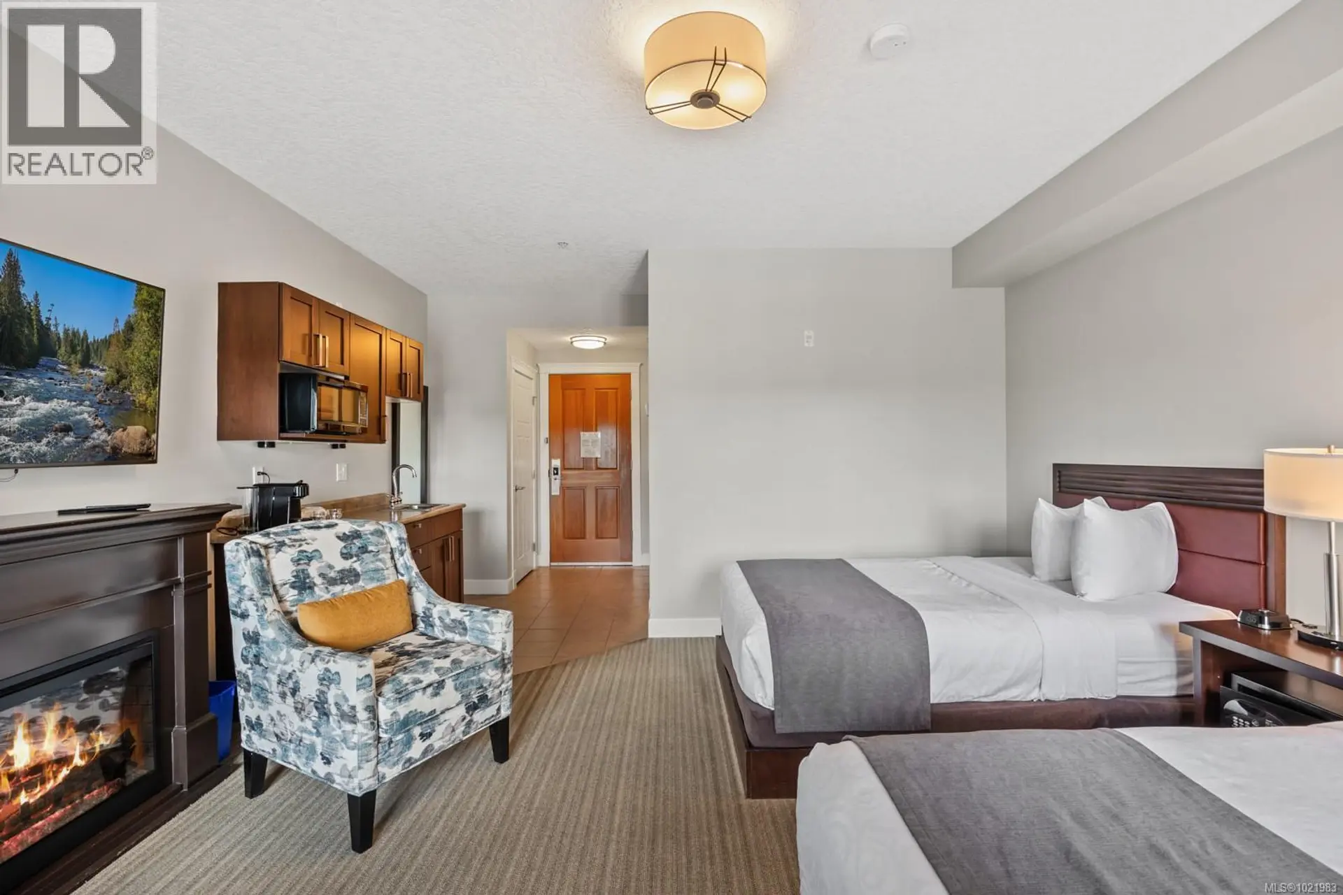 Property at #208A-D 1730 RIVERSIDE LANE, Courtenay, BC