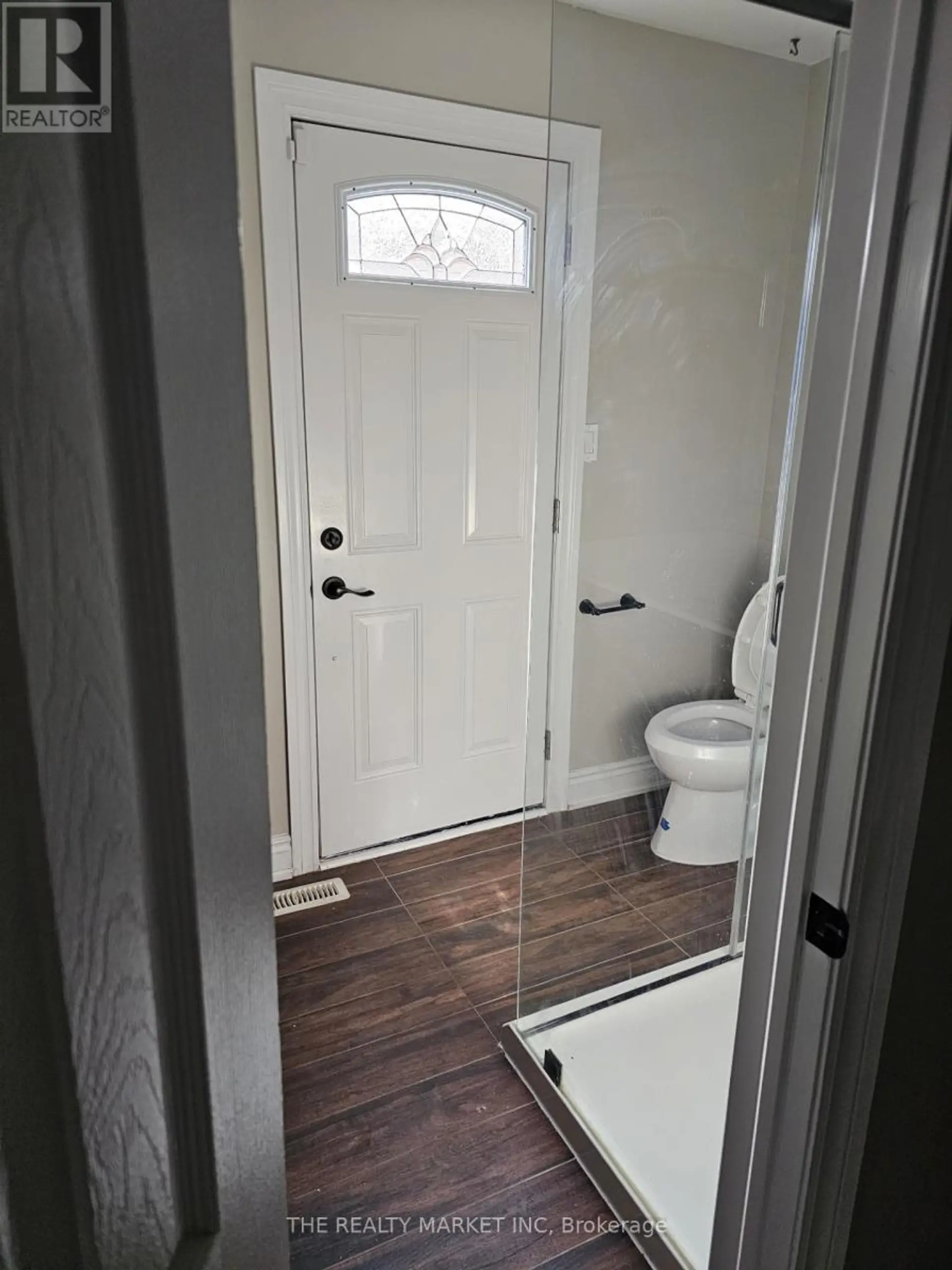 [private address] - Image 16