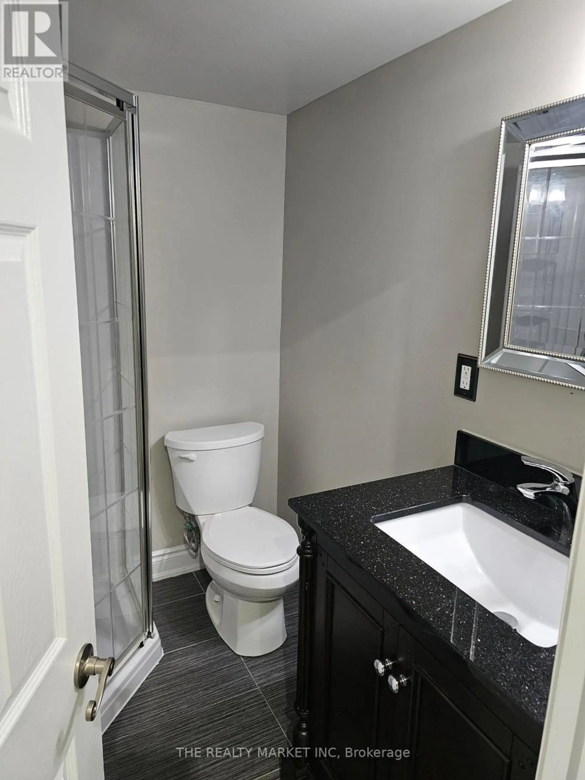 [private address] - Image 17