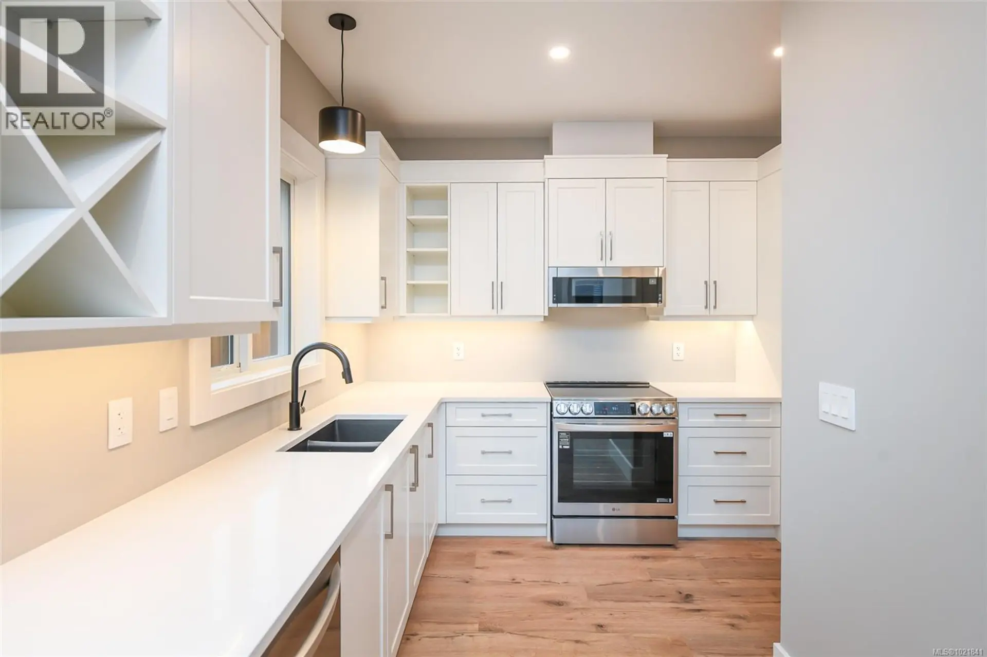 Property at #B 2317 MCDONALD RD, Comox, BC