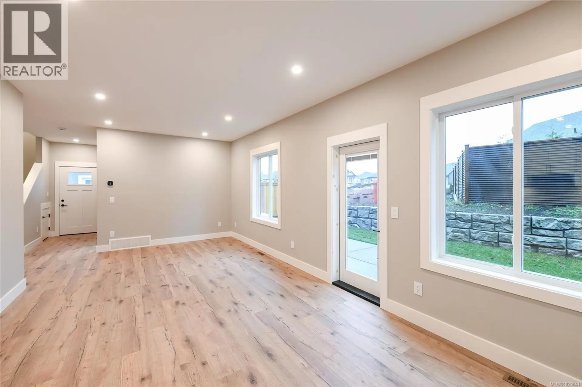 Property at #B 2317 MCDONALD RD, Comox, BC