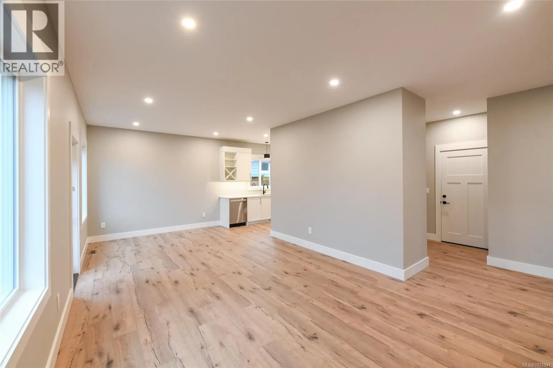 Property at #B 2317 MCDONALD RD, Comox, BC